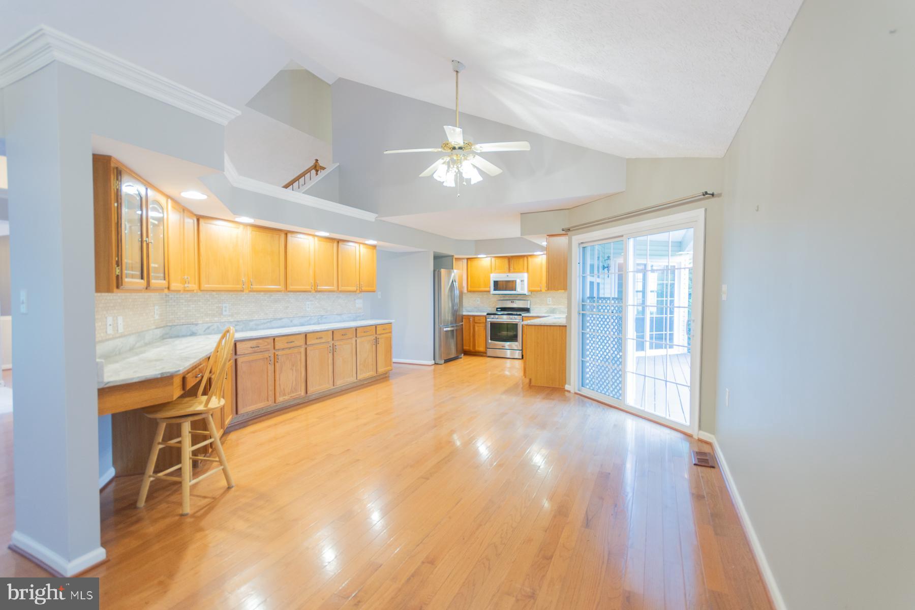 LOCUST HILL - Residential