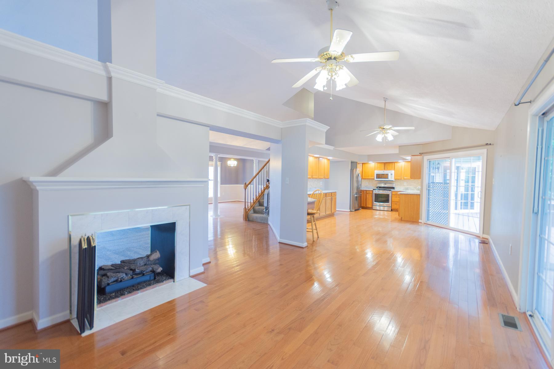 LOCUST HILL - Residential