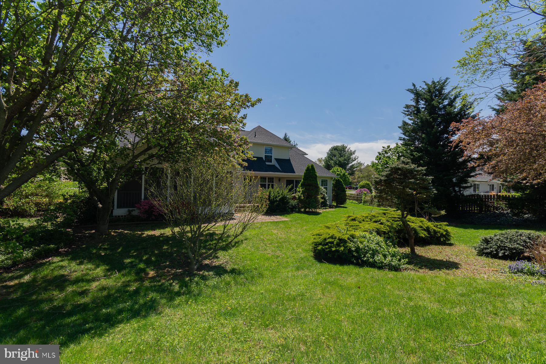 LOCUST HILL - Residential