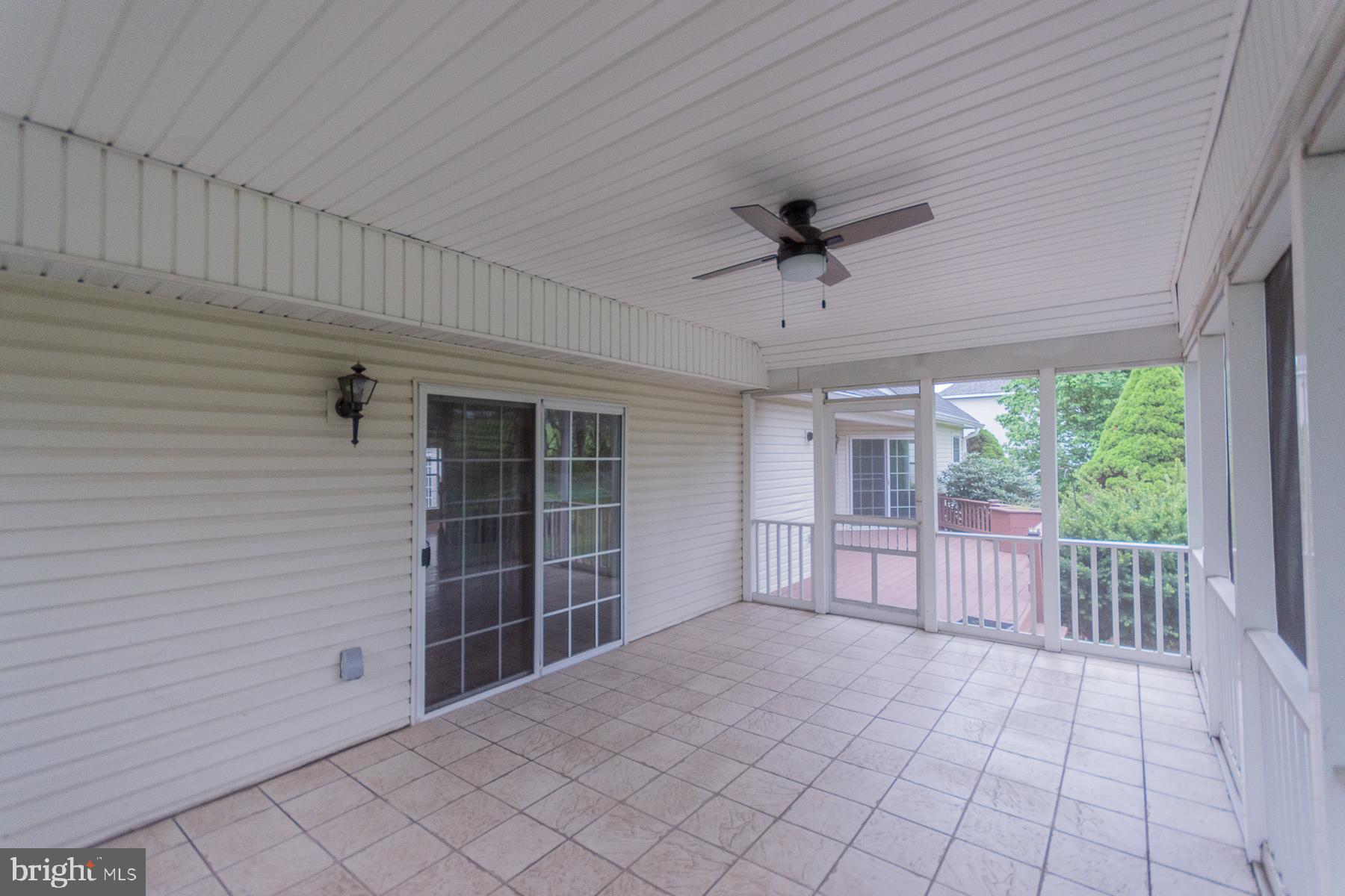 LOCUST HILL - Residential