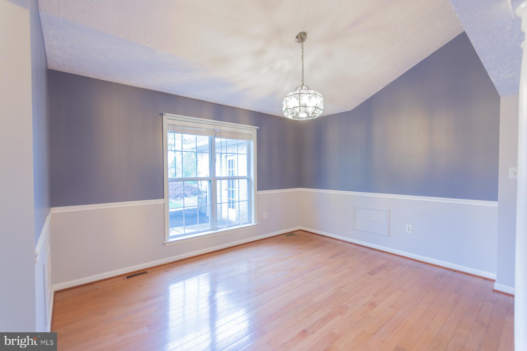 LOCUST HILL - Residential