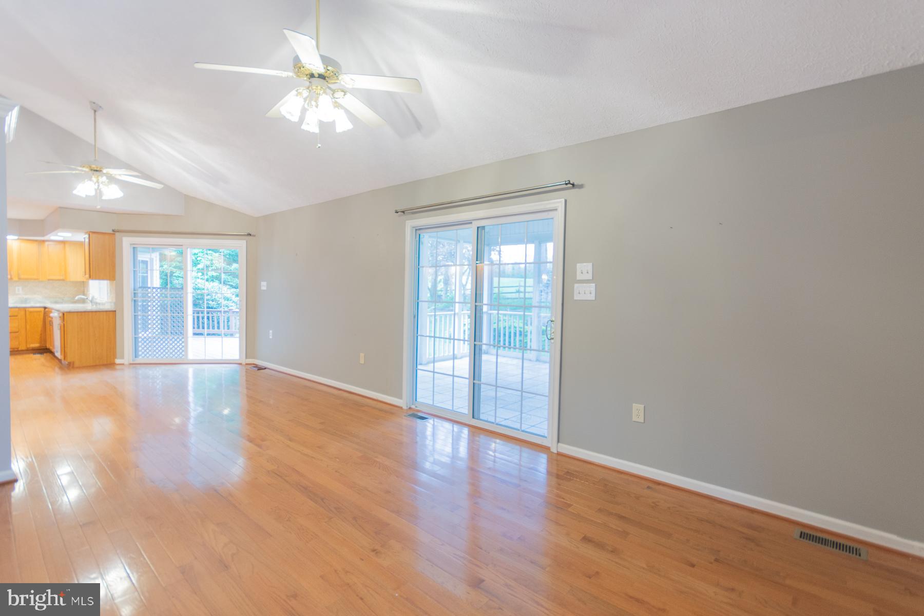 LOCUST HILL - Residential