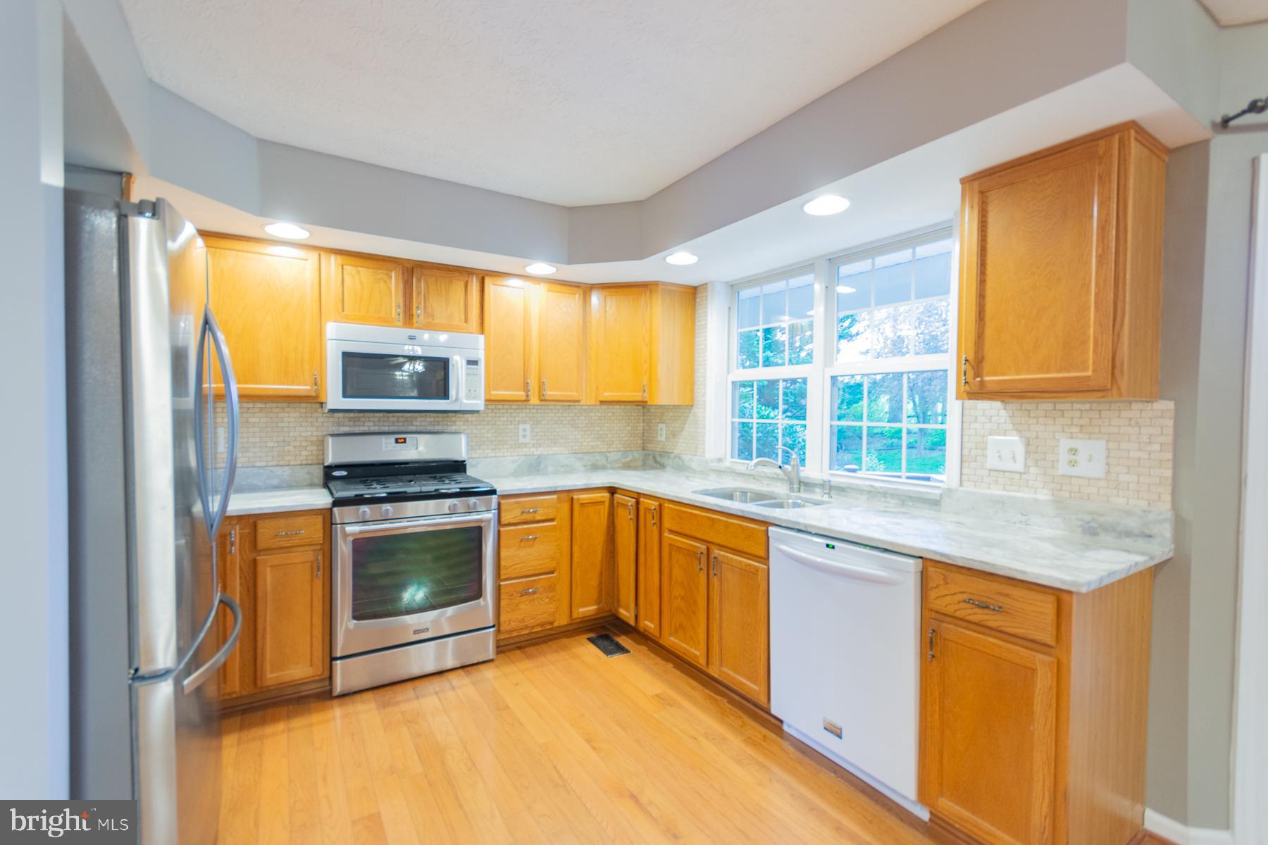 LOCUST HILL - Residential