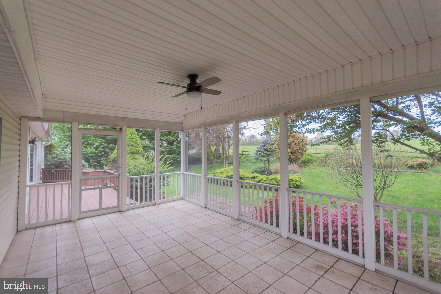 LOCUST HILL - Residential