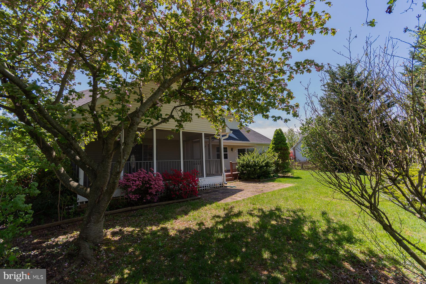 LOCUST HILL - Residential