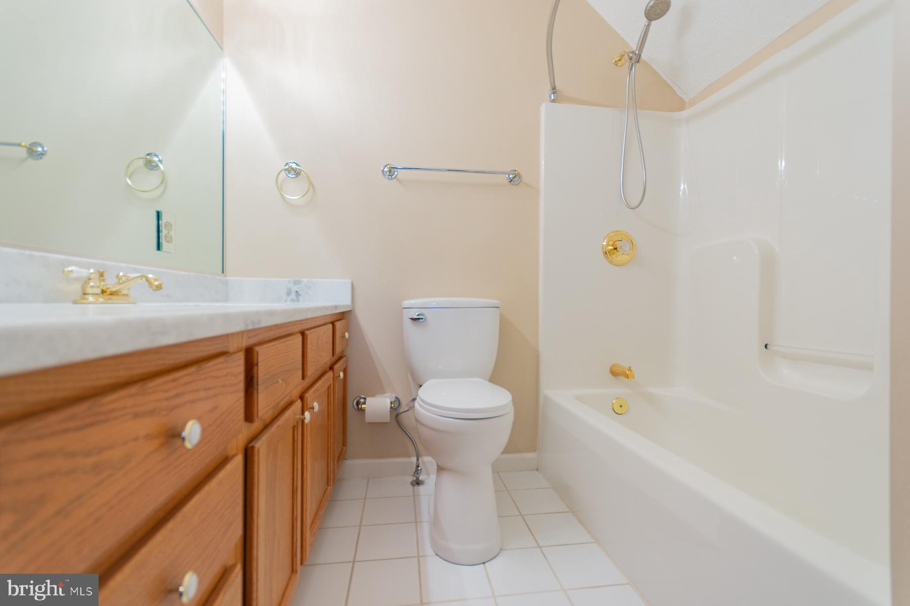 LOCUST HILL - Residential