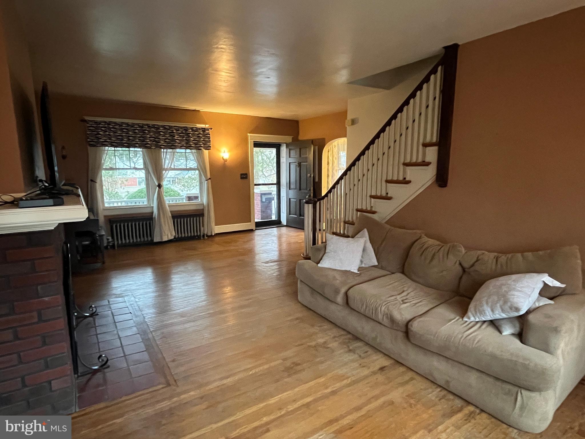 LEWISTOWN BORO - Residential