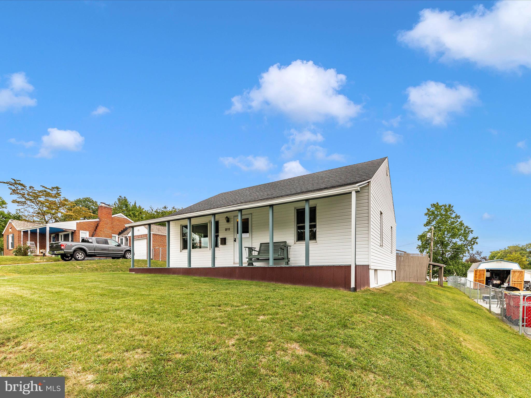 HAGERSTOWN - Residential