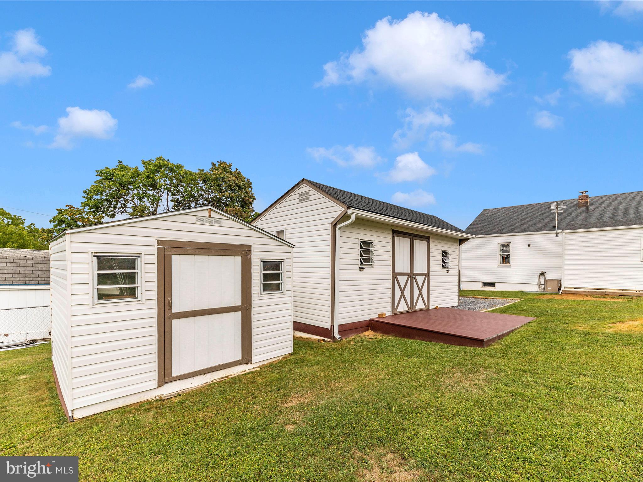 HAGERSTOWN - Residential