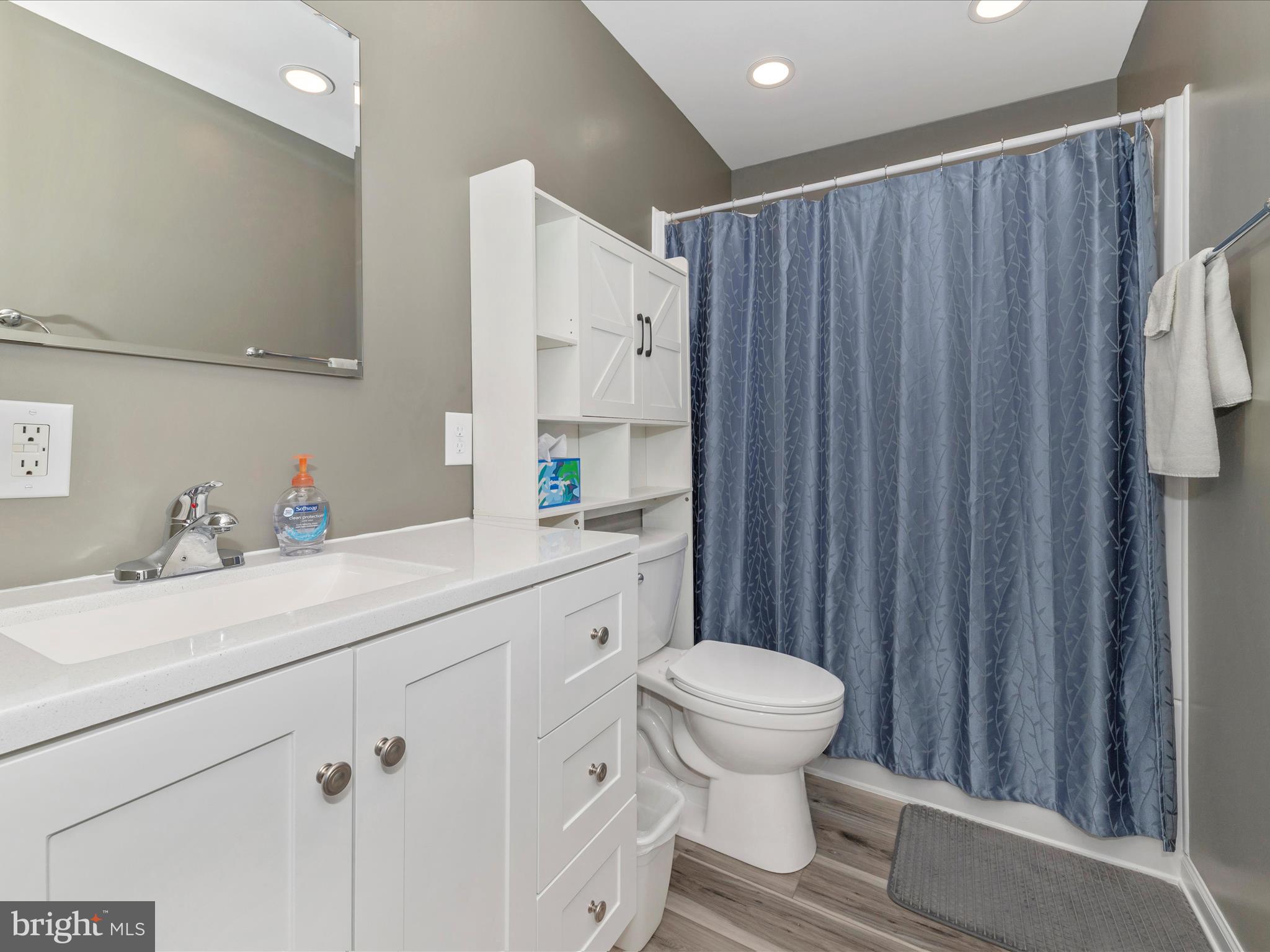 HAGERSTOWN - Residential