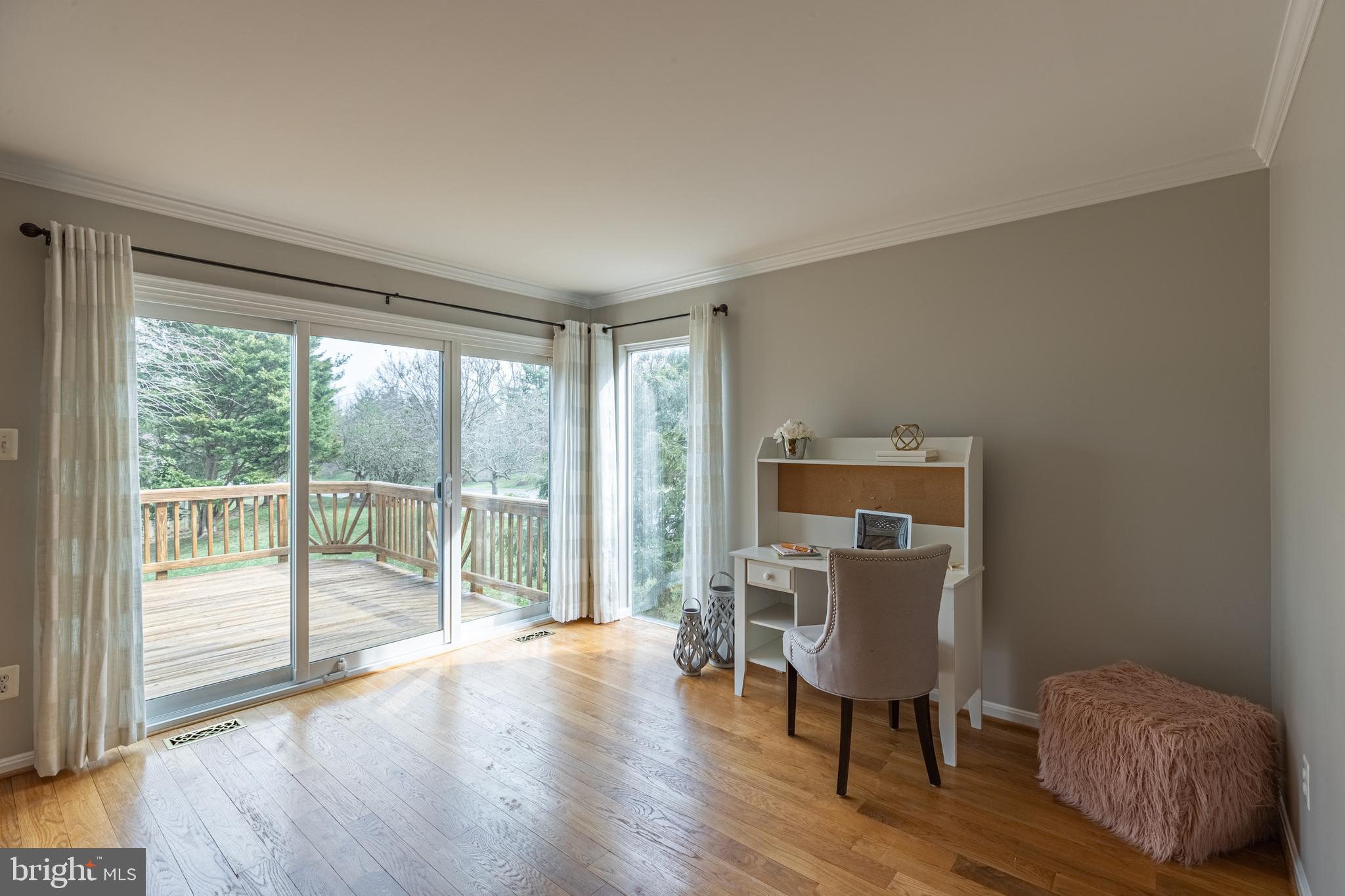 CENTREVILLE GREEN - Residential