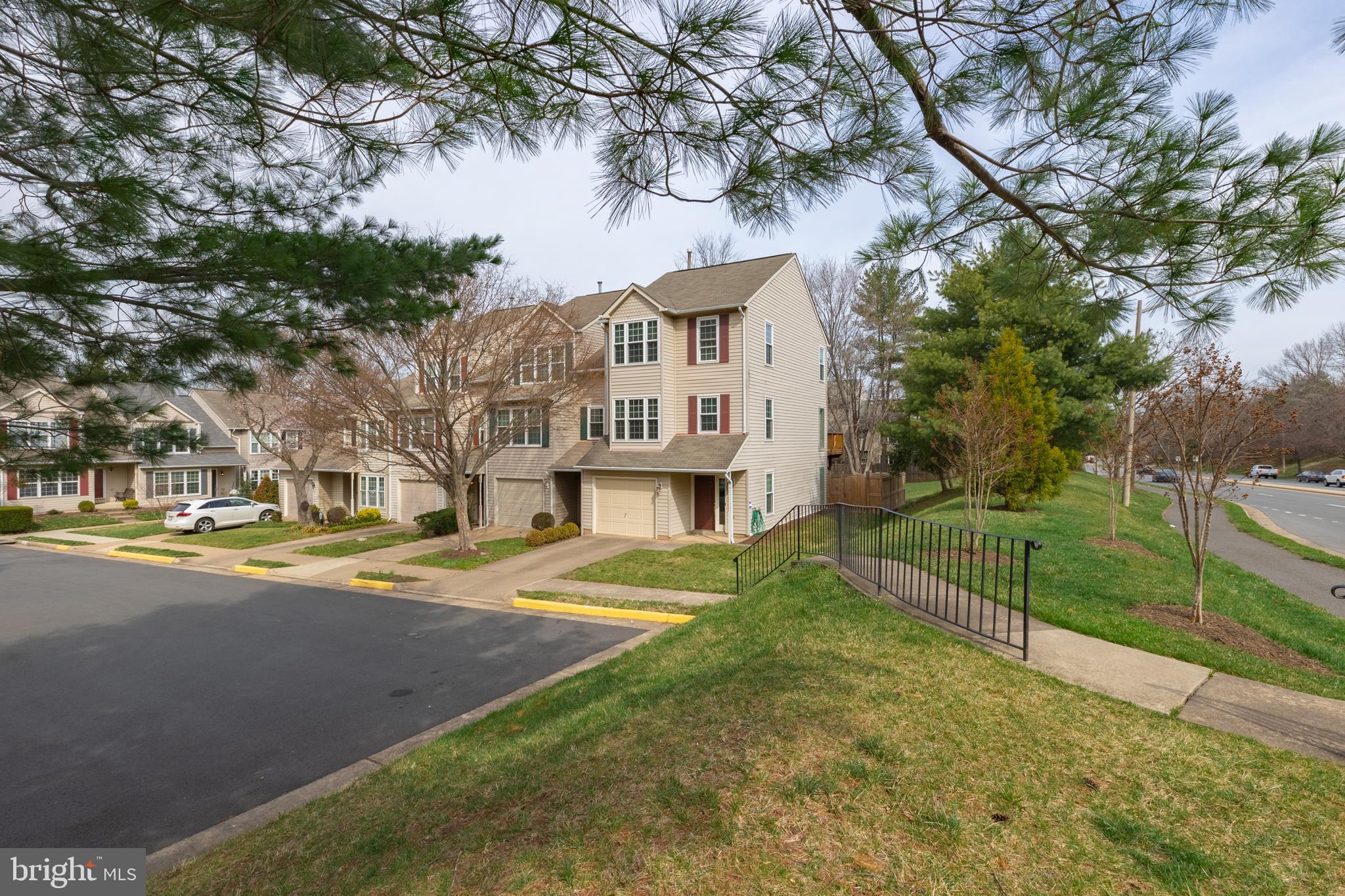 CENTREVILLE GREEN - Residential