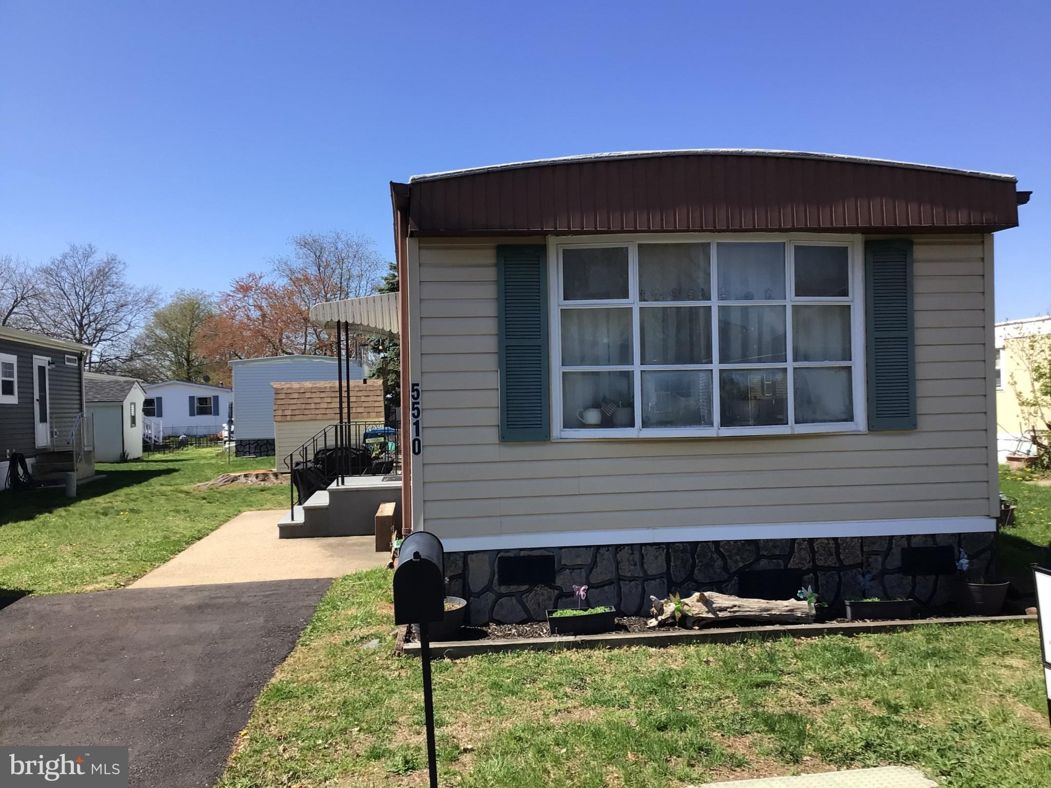 PENNWOOD CROSSING - Residential