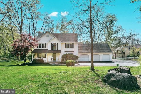 2055 ESTEN ROAD QUAKERTOWN PA 18951