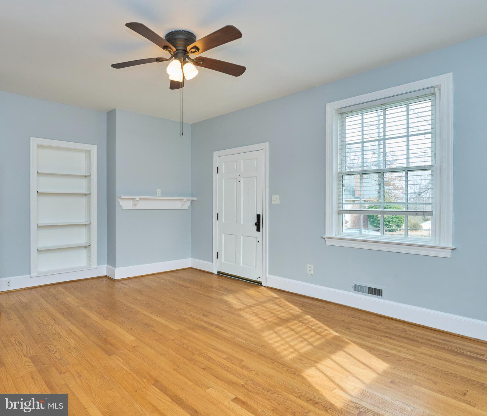 304 N HIGHLAND STREET