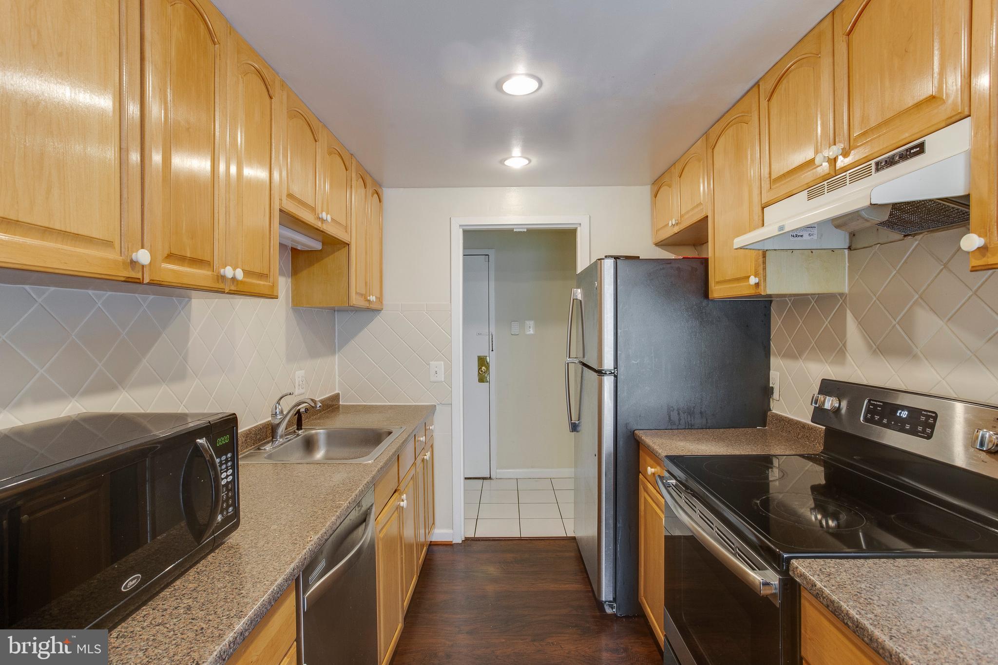 SHADOWOOD - Residential