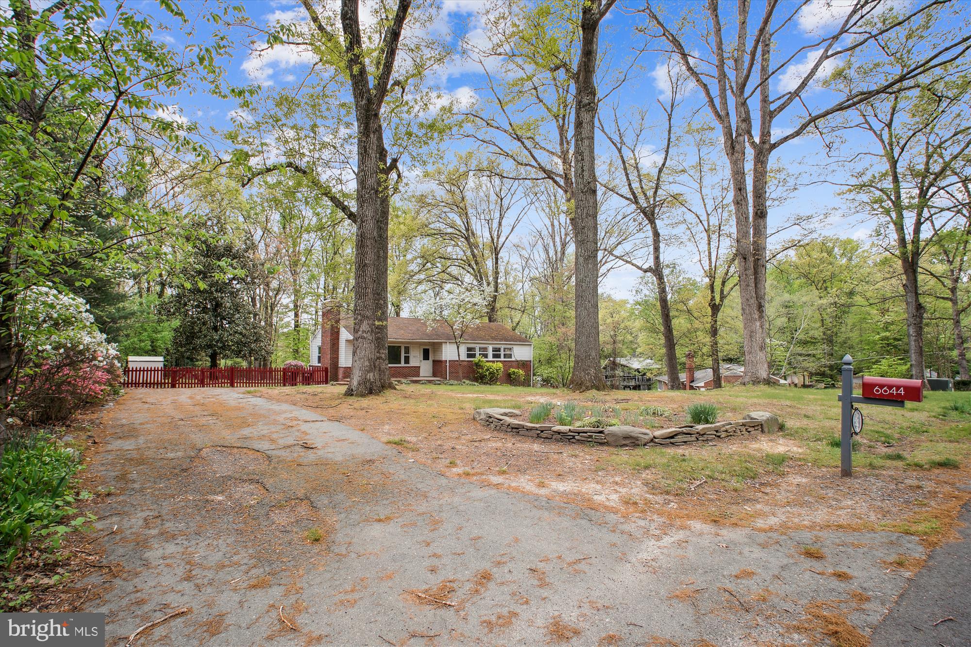 SPRINGVALE - Residential Lease