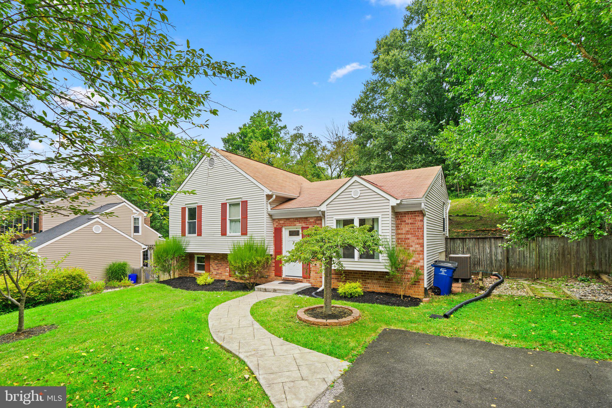 TAYLOR VILLAGE - Residential