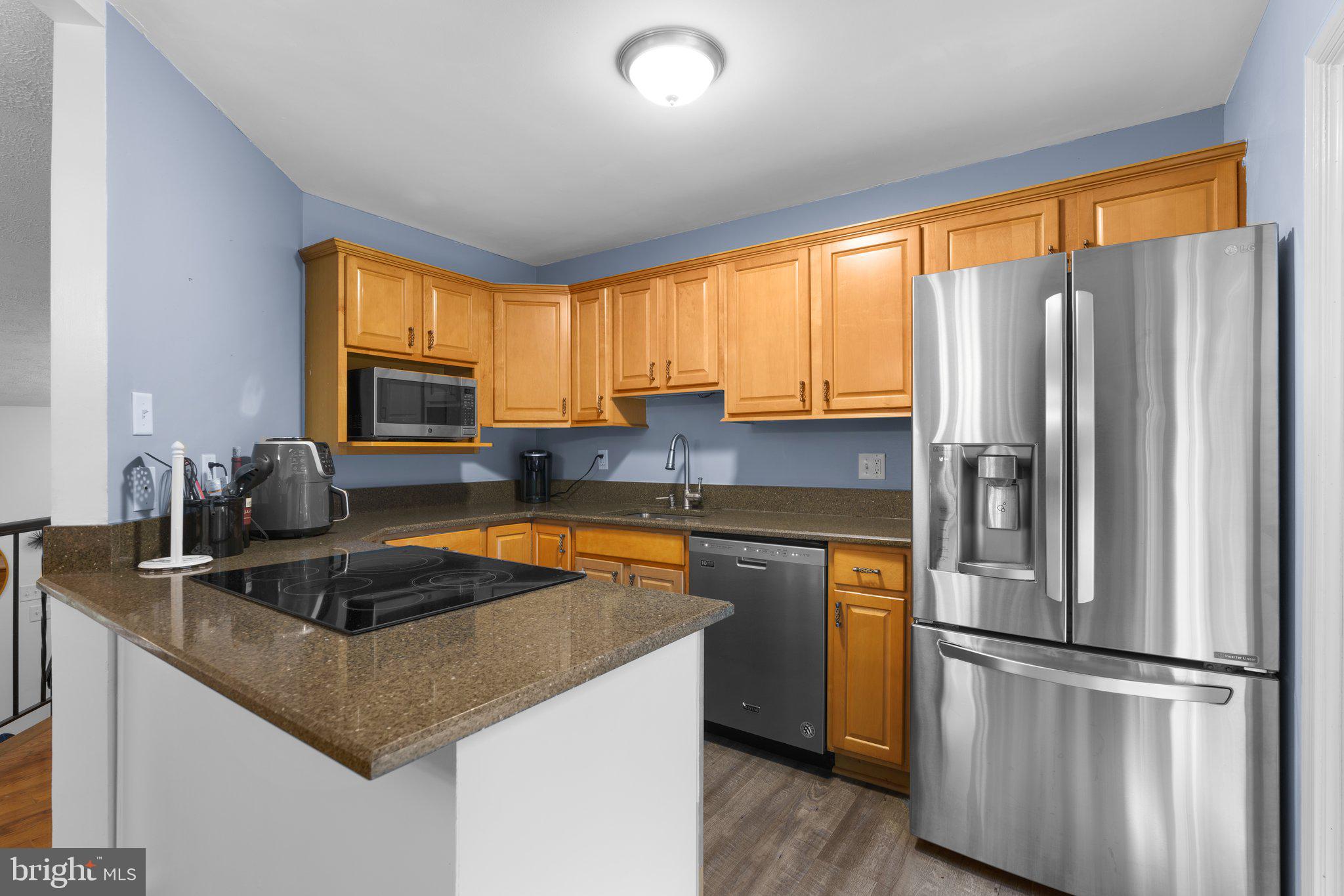 TAYLOR VILLAGE - Residential