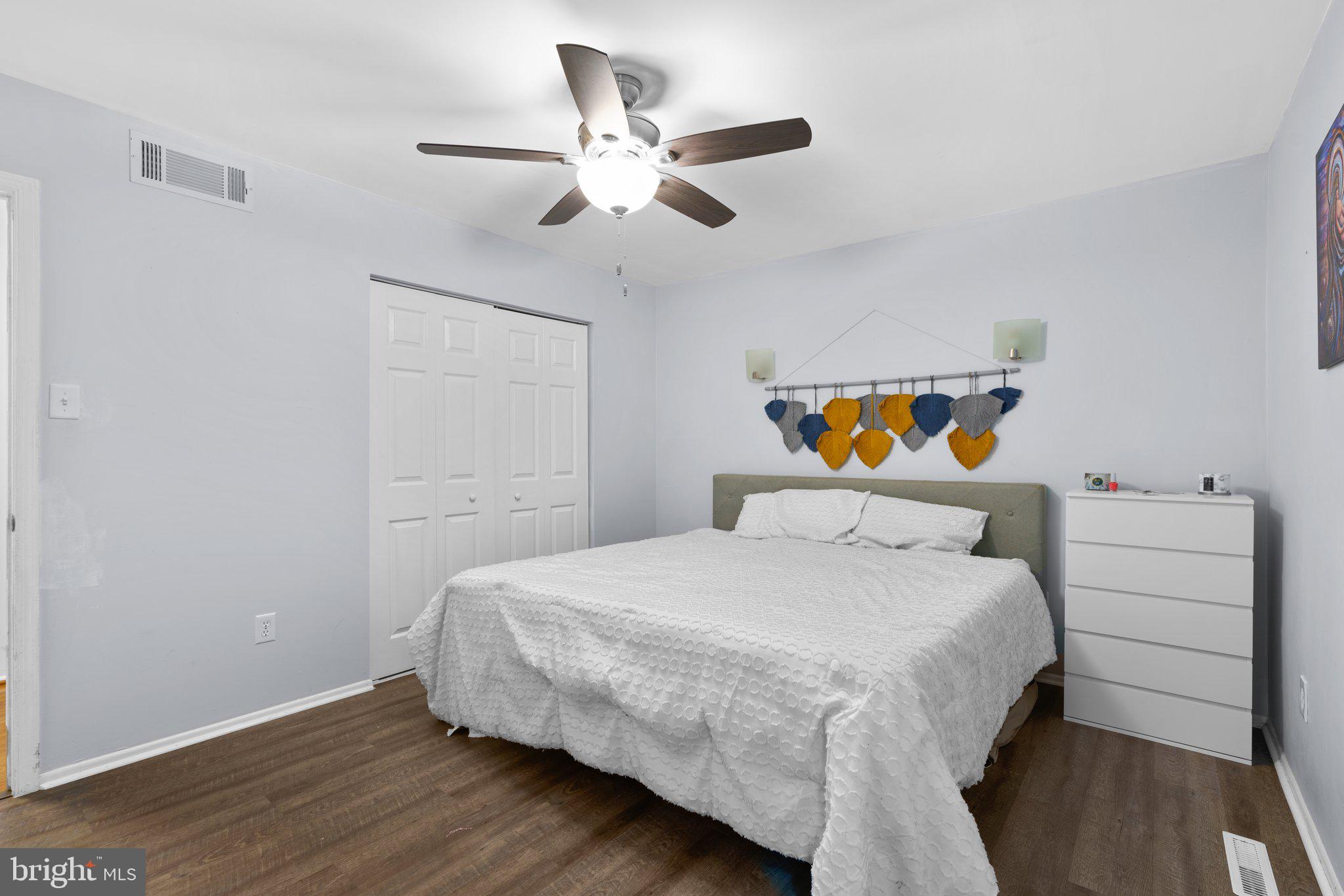 TAYLOR VILLAGE - Residential