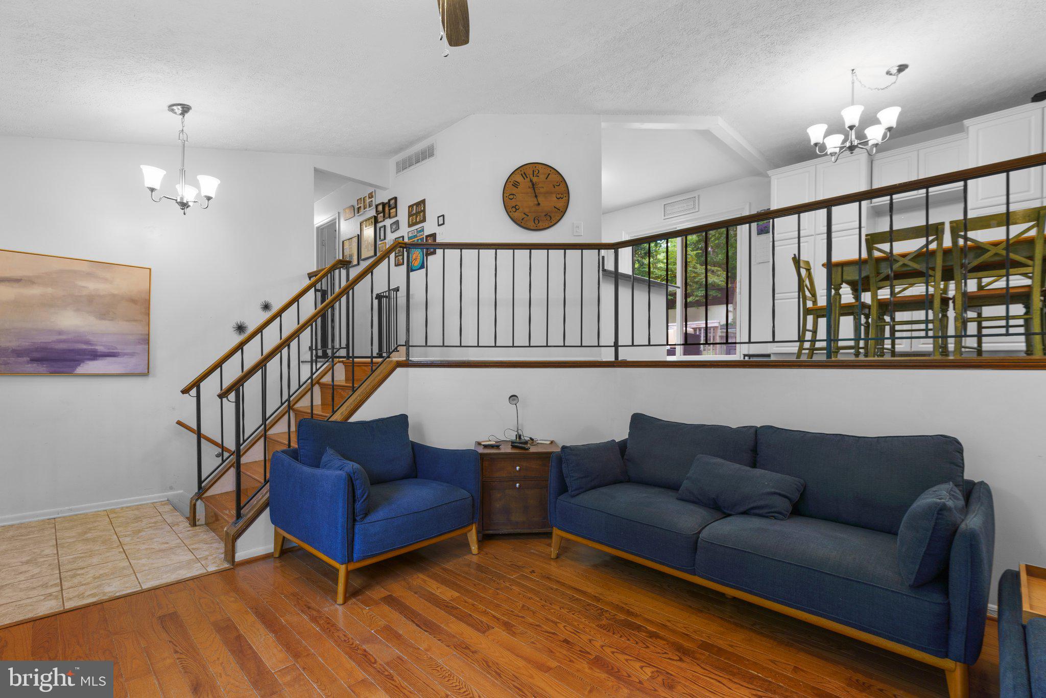 TAYLOR VILLAGE - Residential