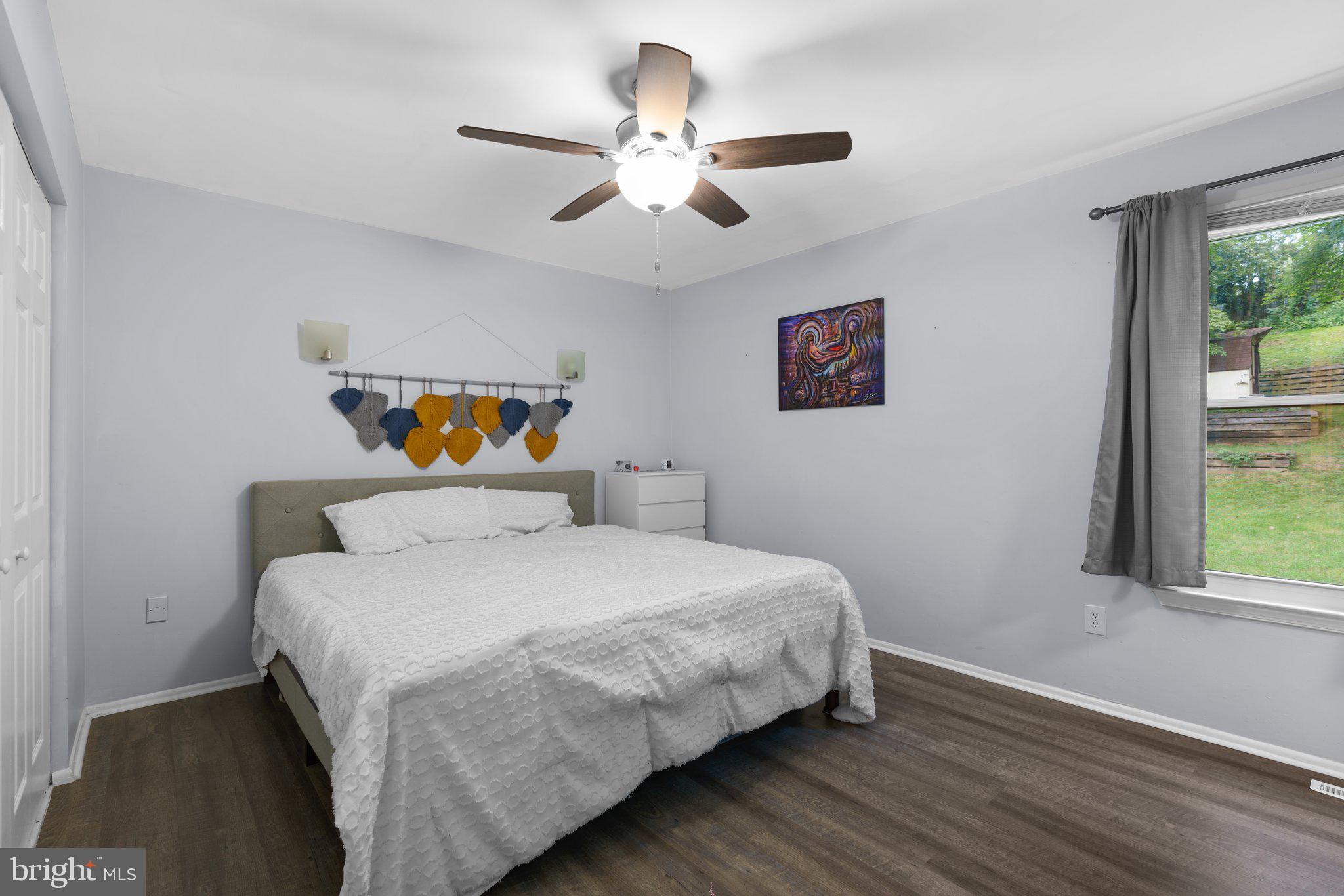 TAYLOR VILLAGE - Residential