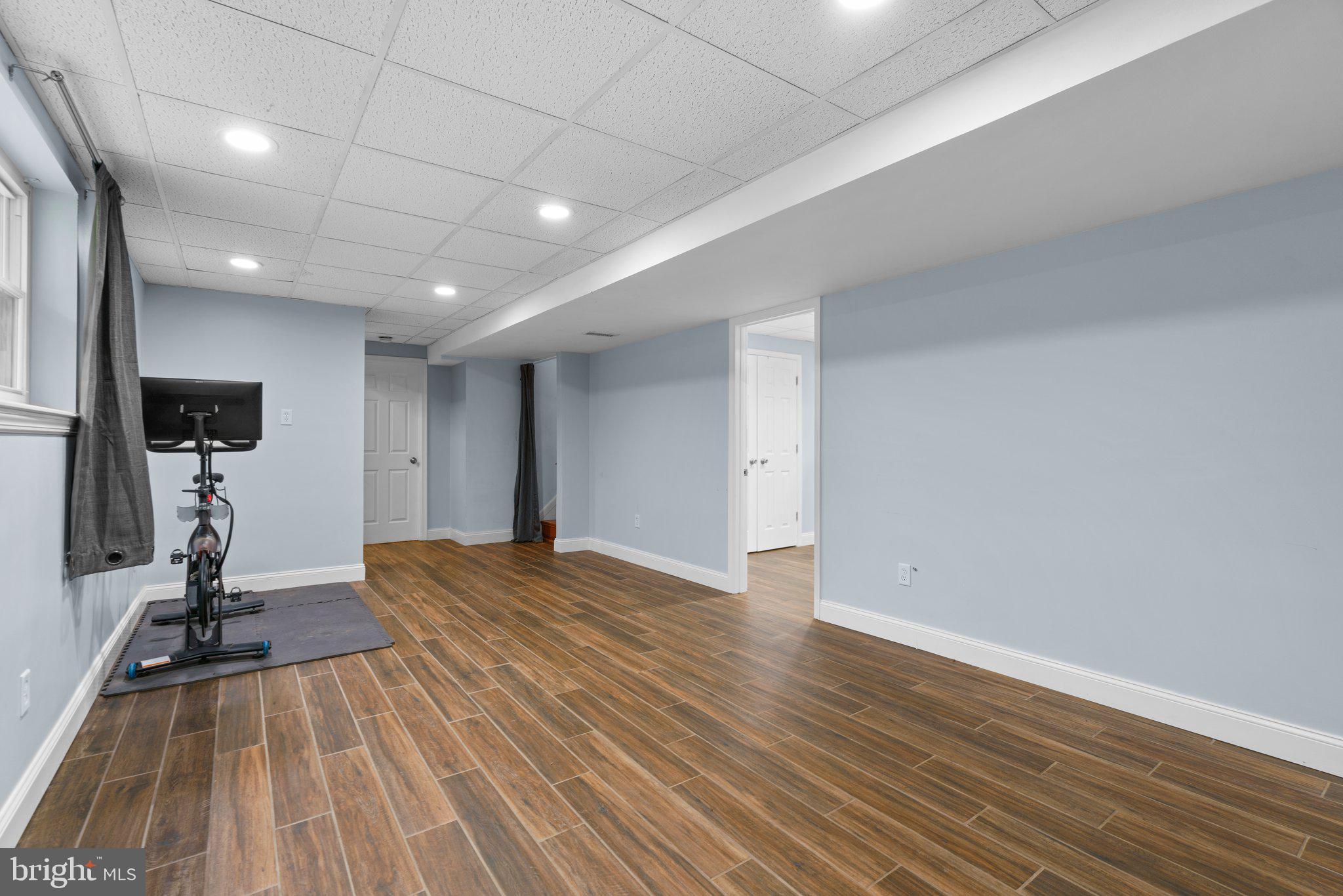 TAYLOR VILLAGE - Residential