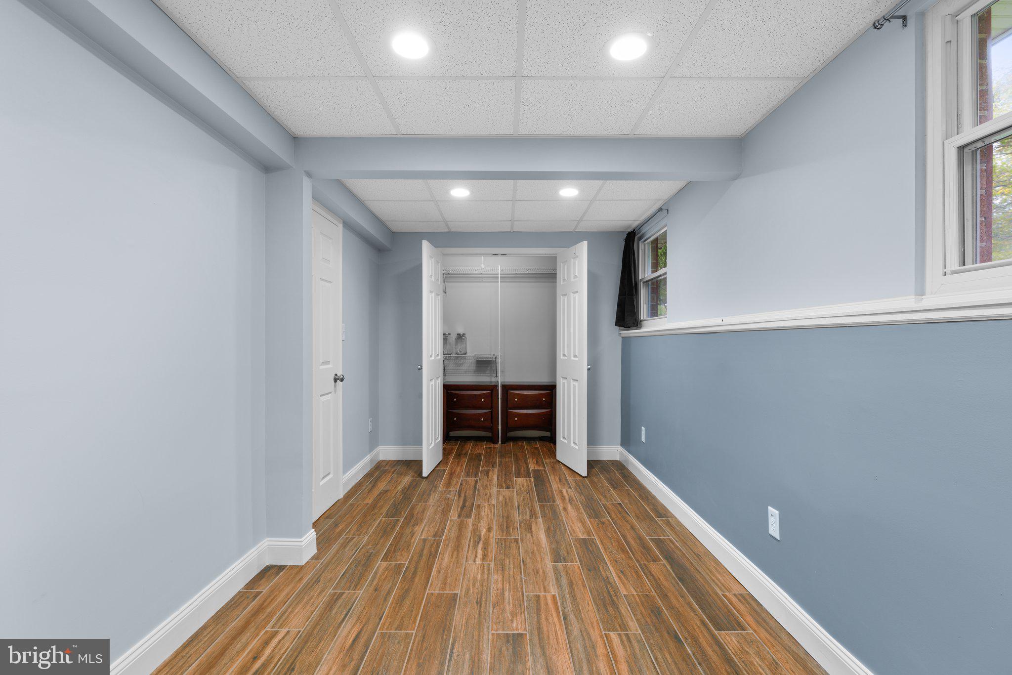 TAYLOR VILLAGE - Residential