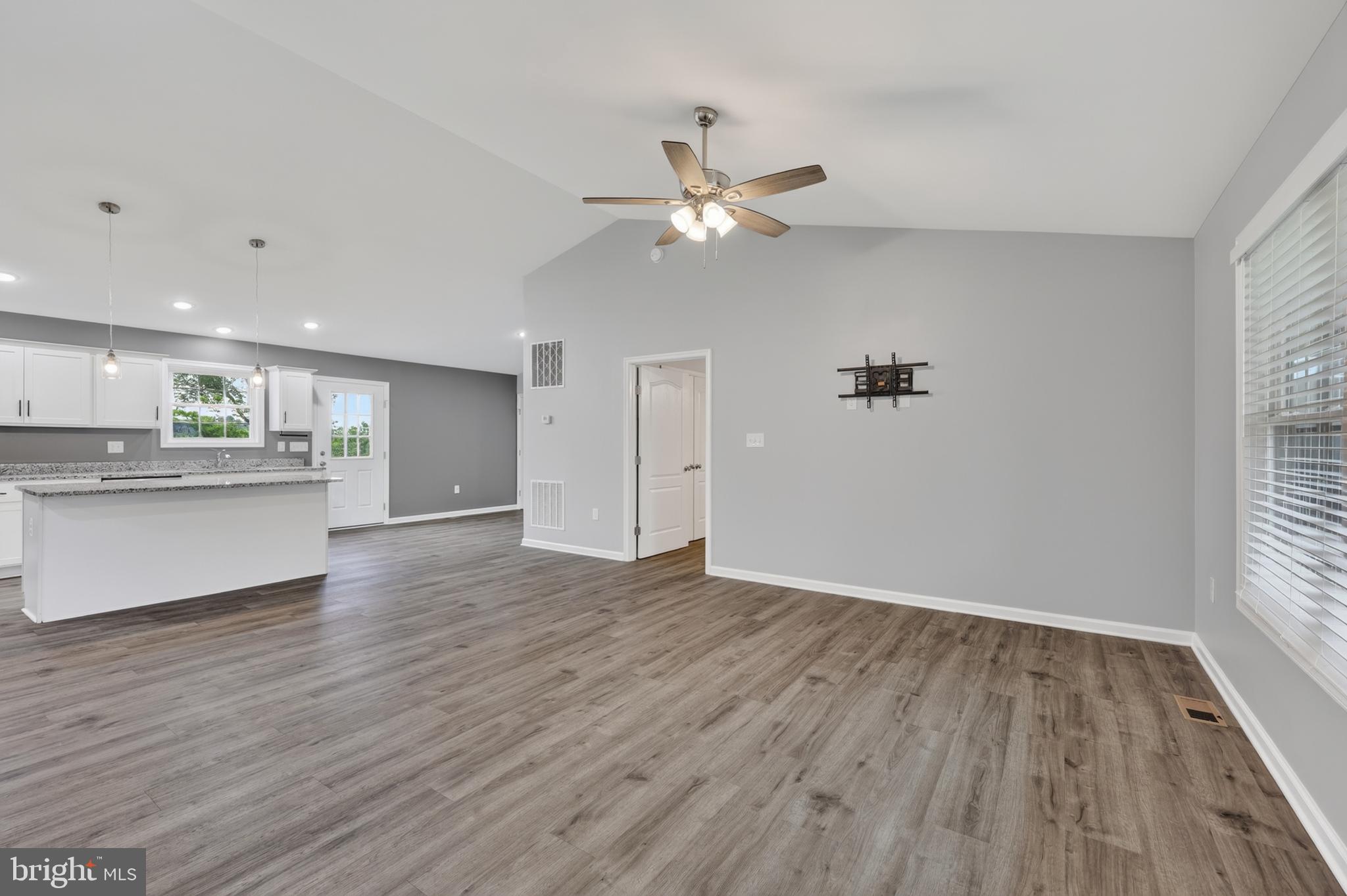 643 PINE RIDGE DRIVE