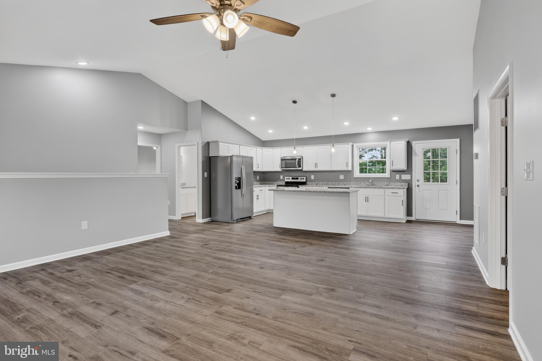 643 PINE RIDGE DRIVE