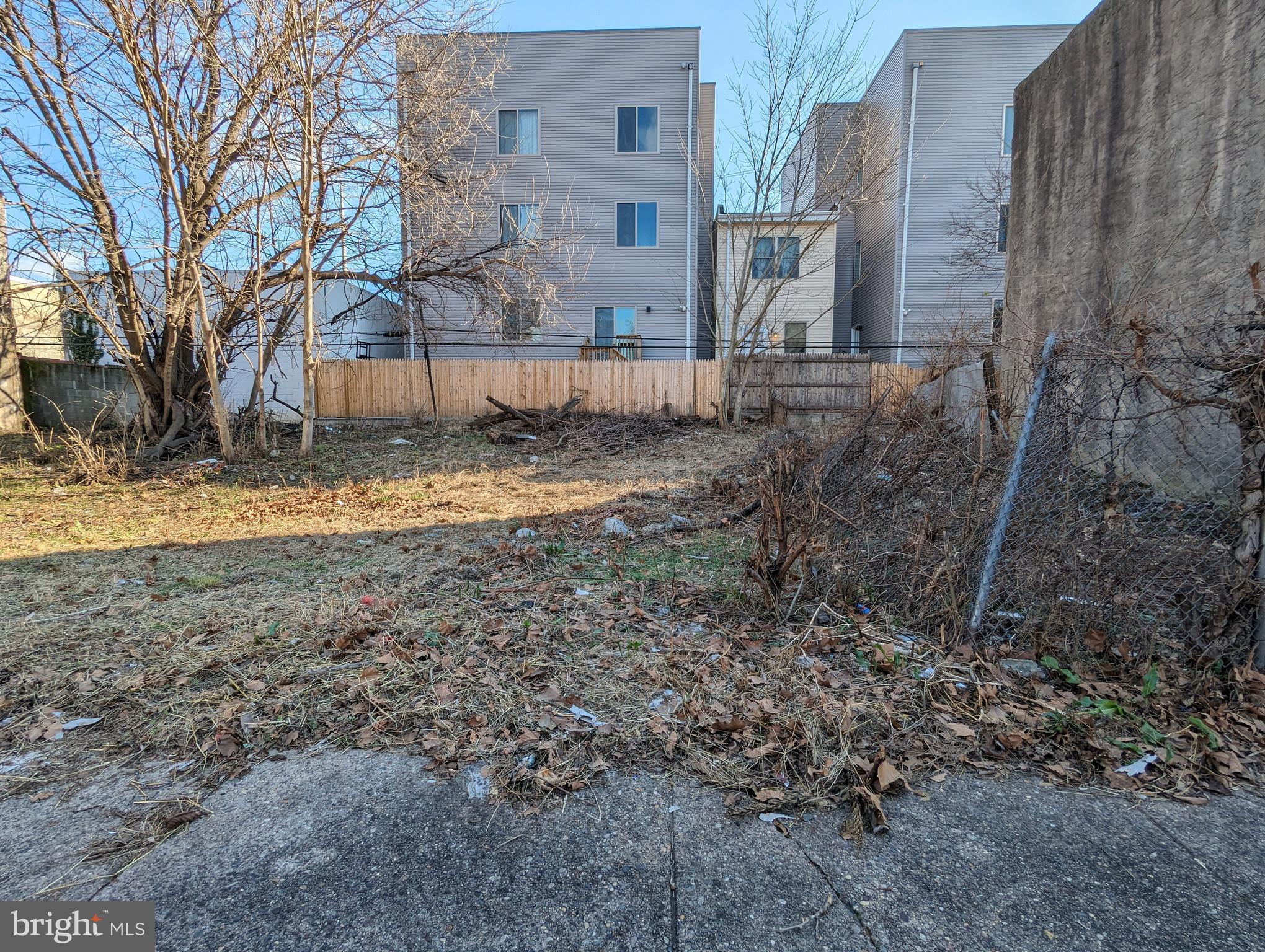Fantastic opportunity to build your dream home or investment property in a rapidly developing neighborhood of Philadelphia. Enjoy proximity to the Schuylkill River Trail and the Grays Ferry Fishing Pier for biking, jogging, and walking, offering access to green space and recreational activities. This RM1 lot is conveniently located near major transit routes, providing easy access to the city and beyond. Don't miss out on the chance to be part of this vibrant community.
Buyers should conduct their own due diligence; lot sold as-is.