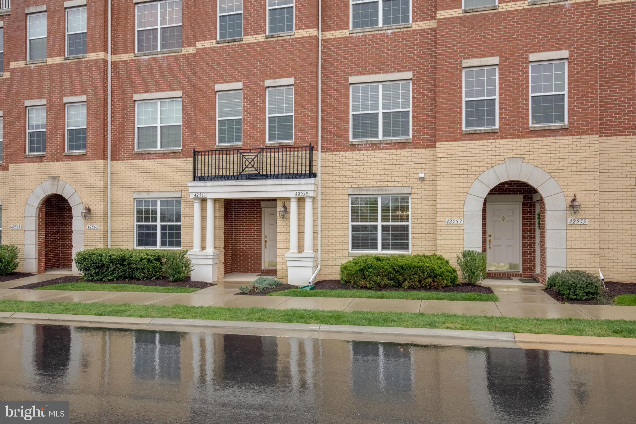 RESIDENCES AT BRAMBLETON - Residential