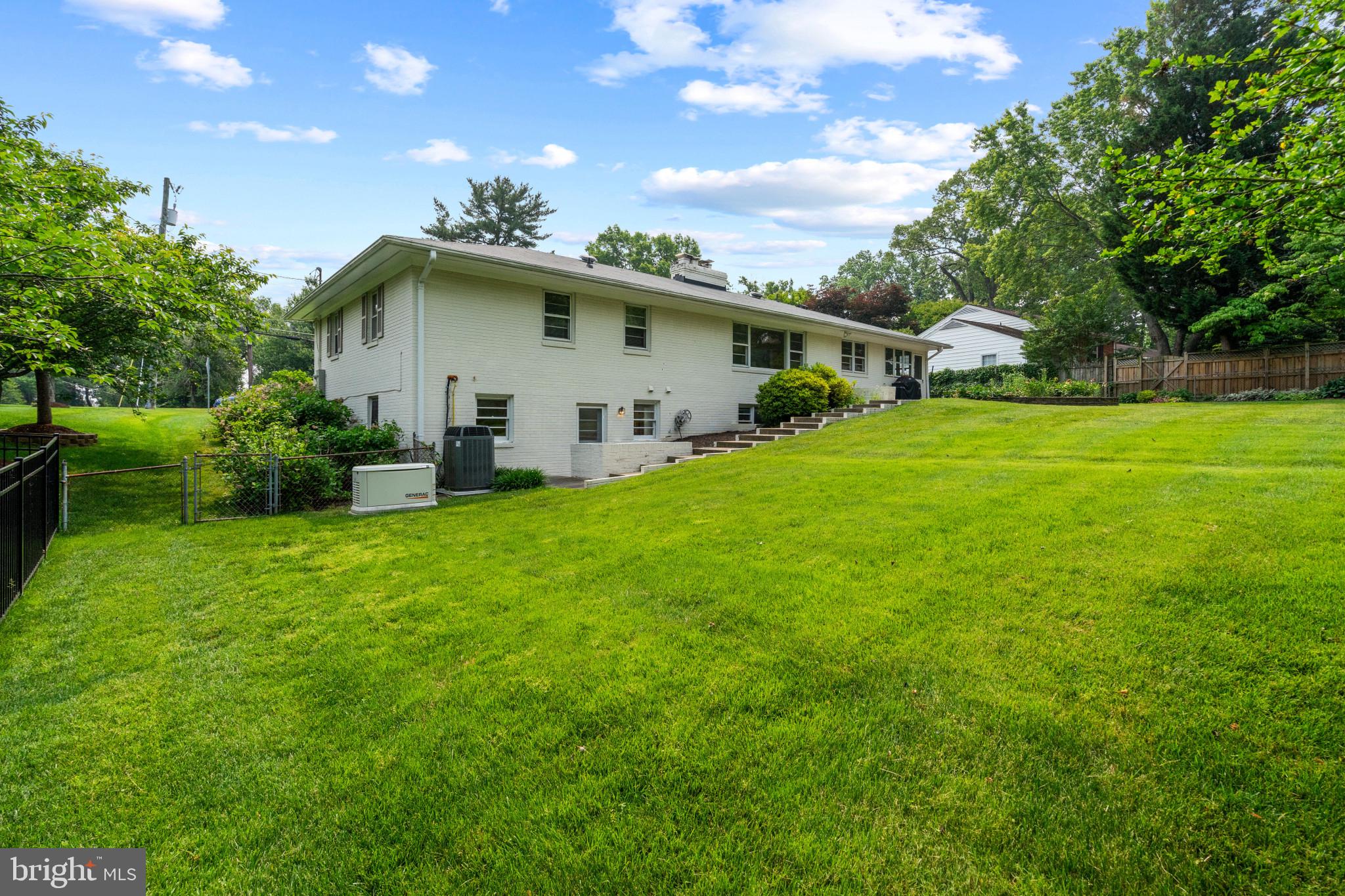 WEST LANGLEY - Residential