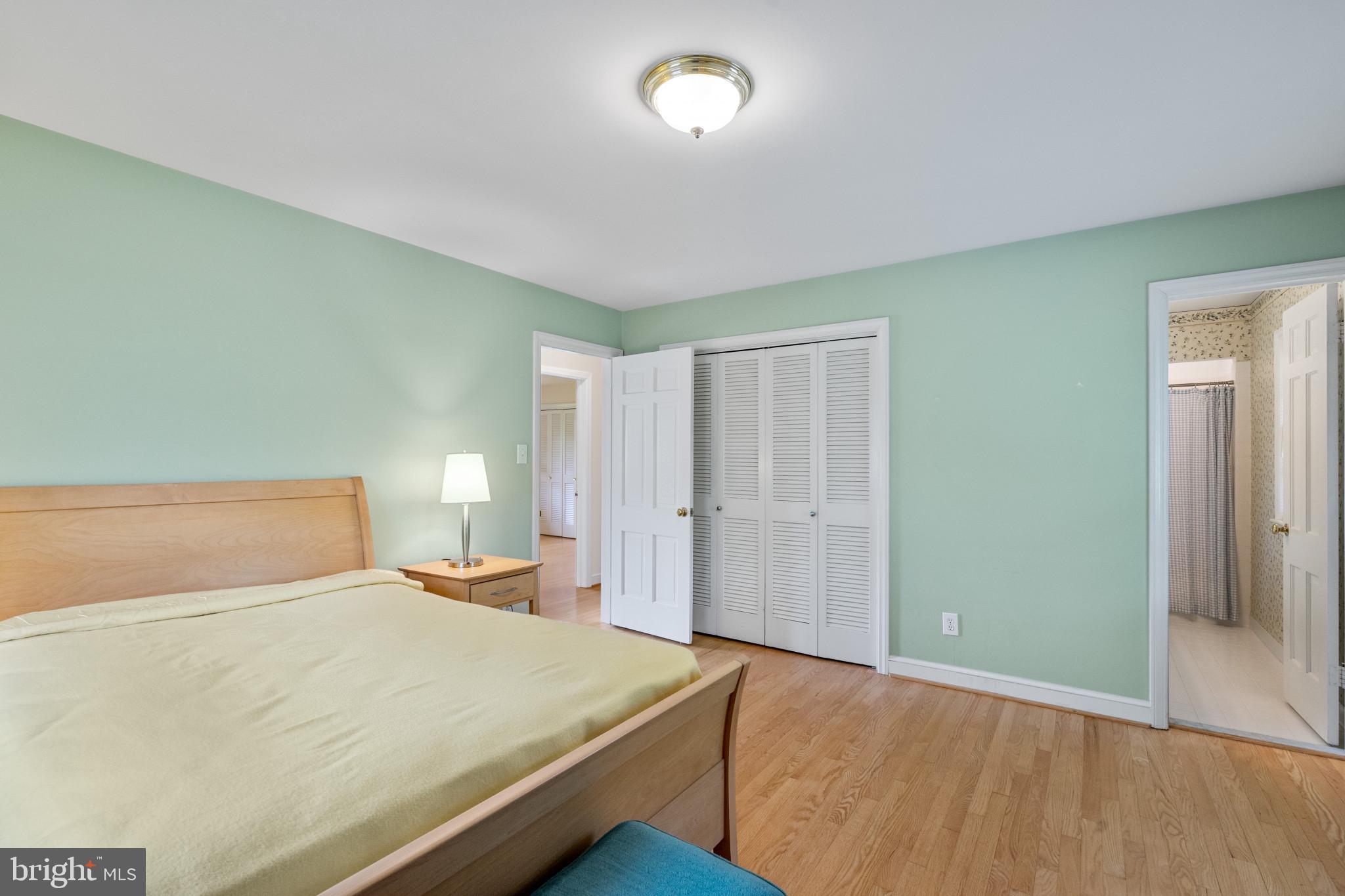 WEST LANGLEY - Residential