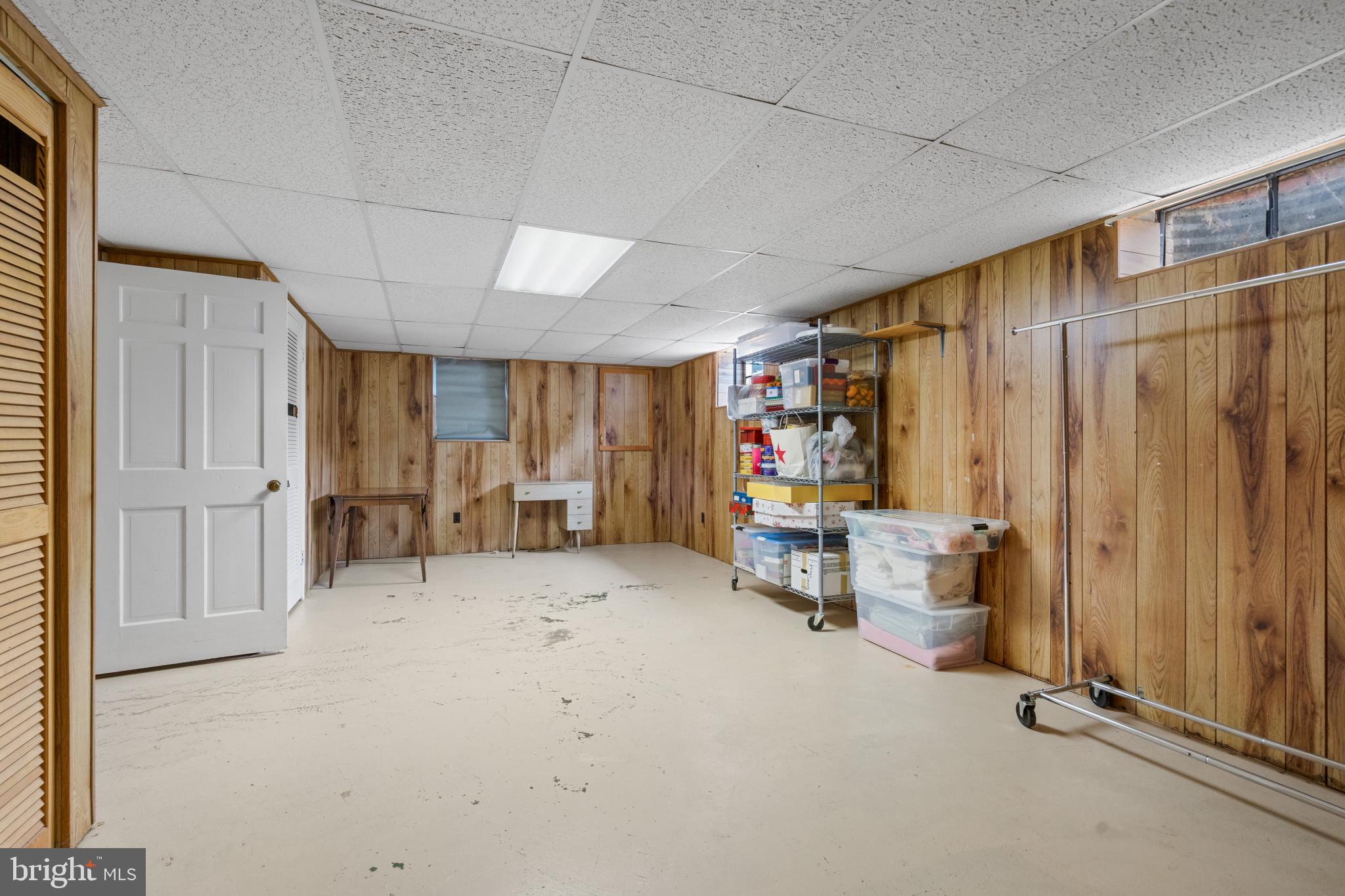 WEST LANGLEY - Residential