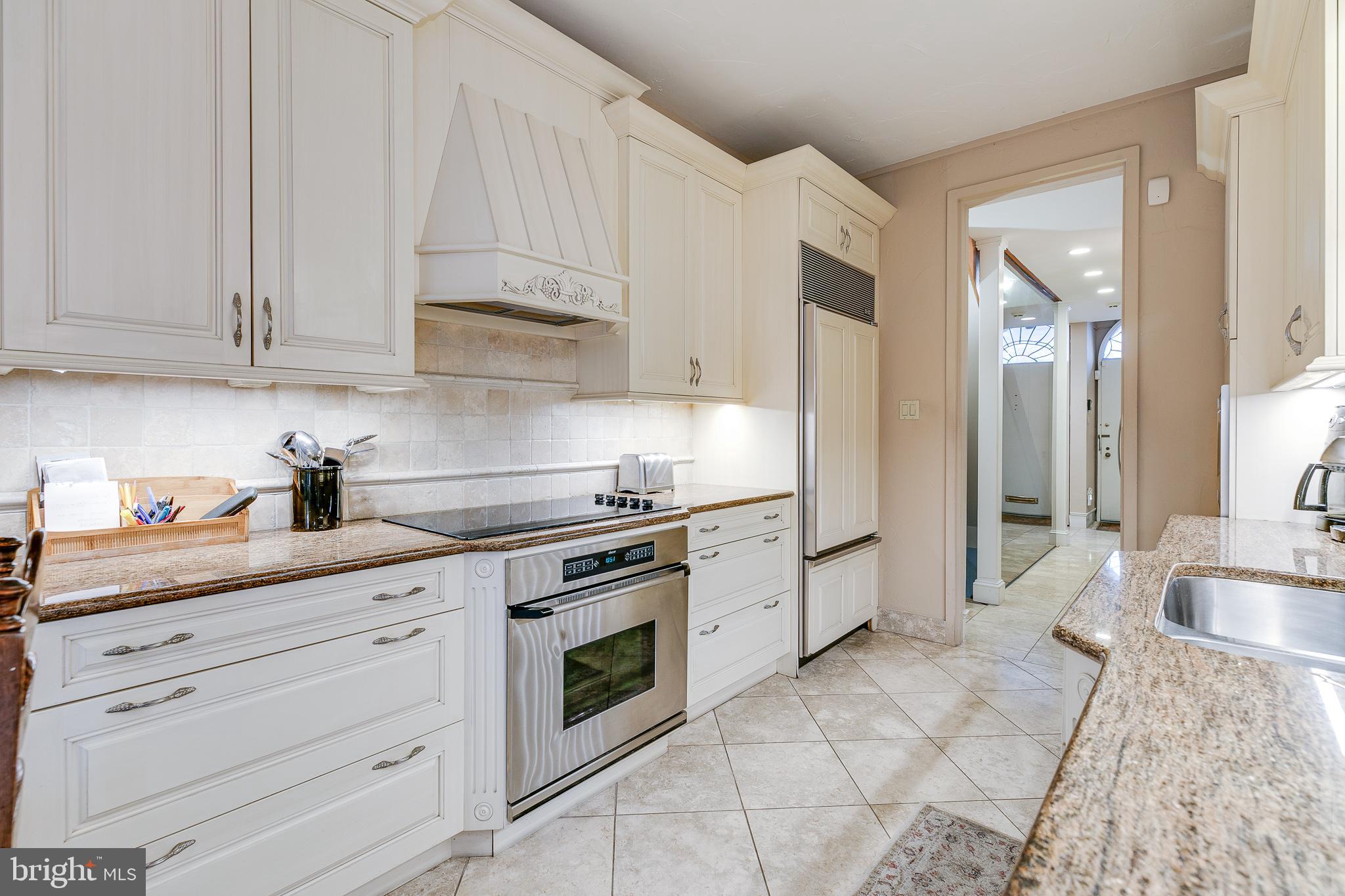 SOCIETY HILL - Residential