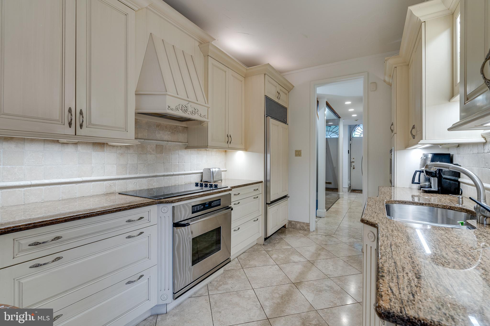 SOCIETY HILL - Residential