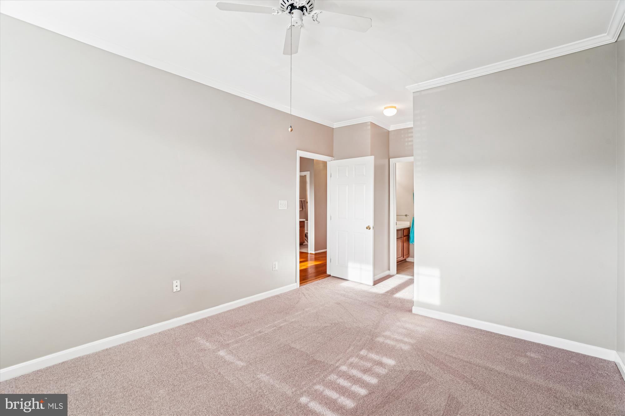 WOODLAND BOWIE CONDO - Residential