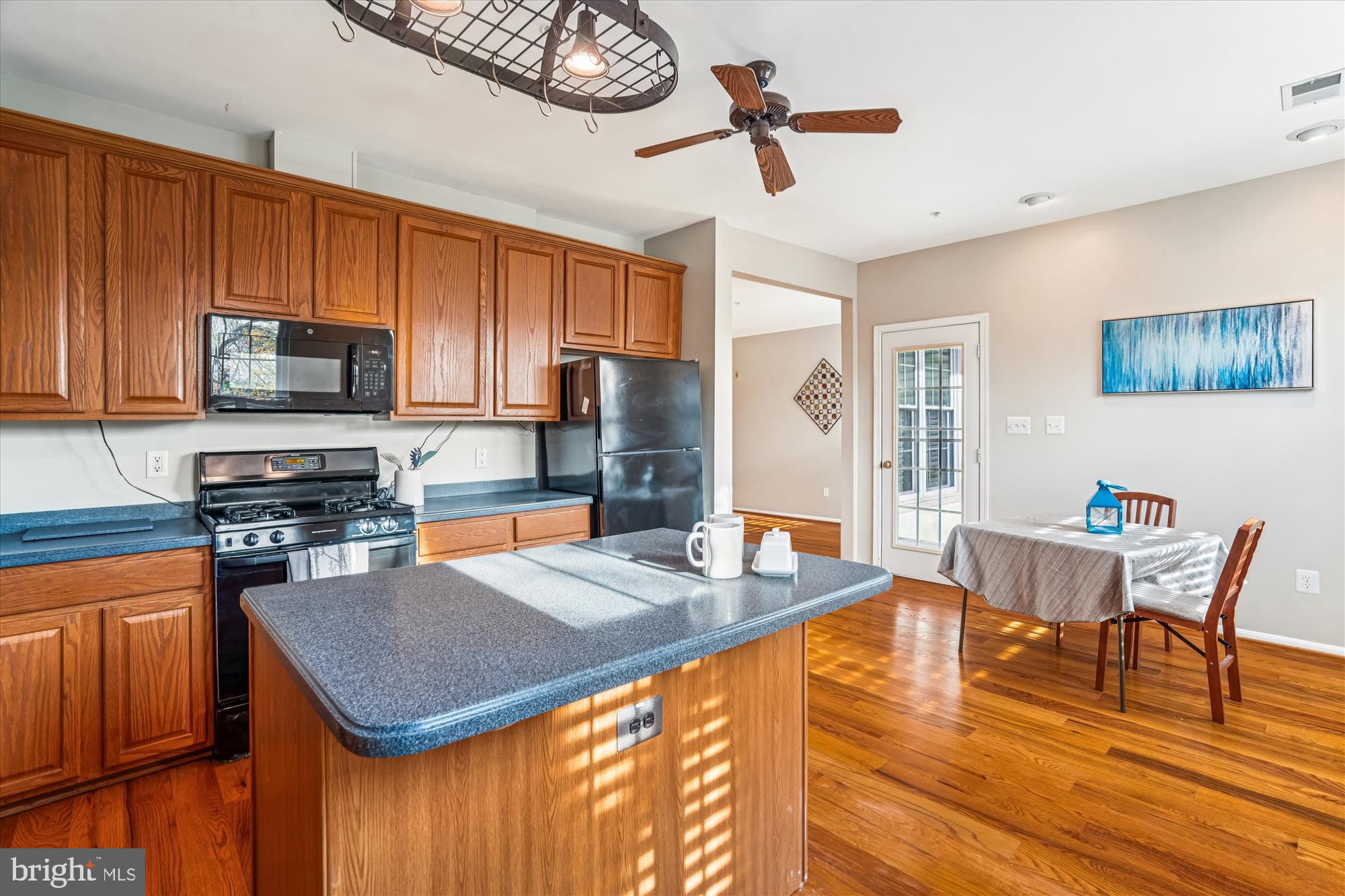 WOODLAND BOWIE CONDO - Residential