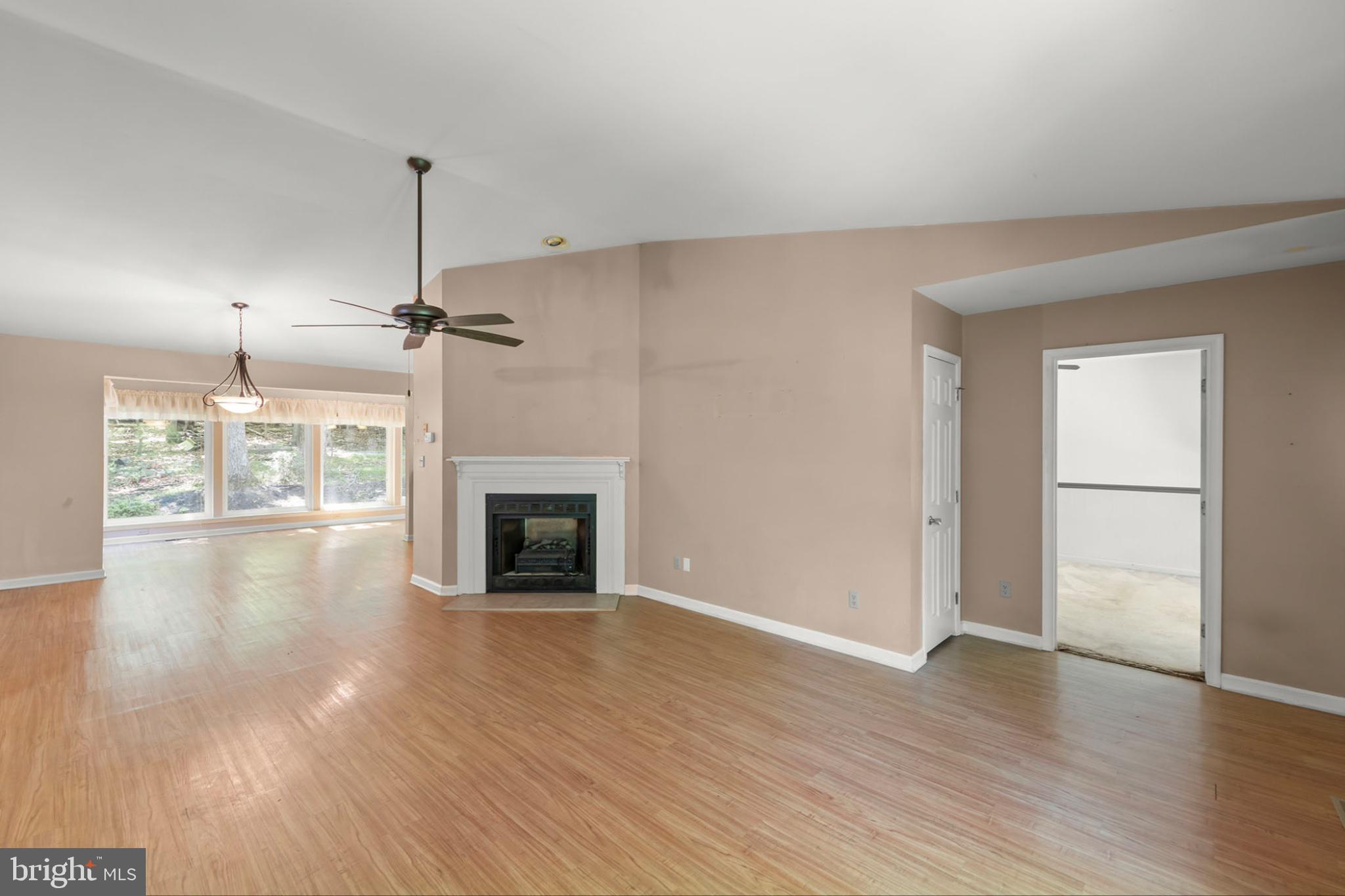 SHANNONDALE - Residential