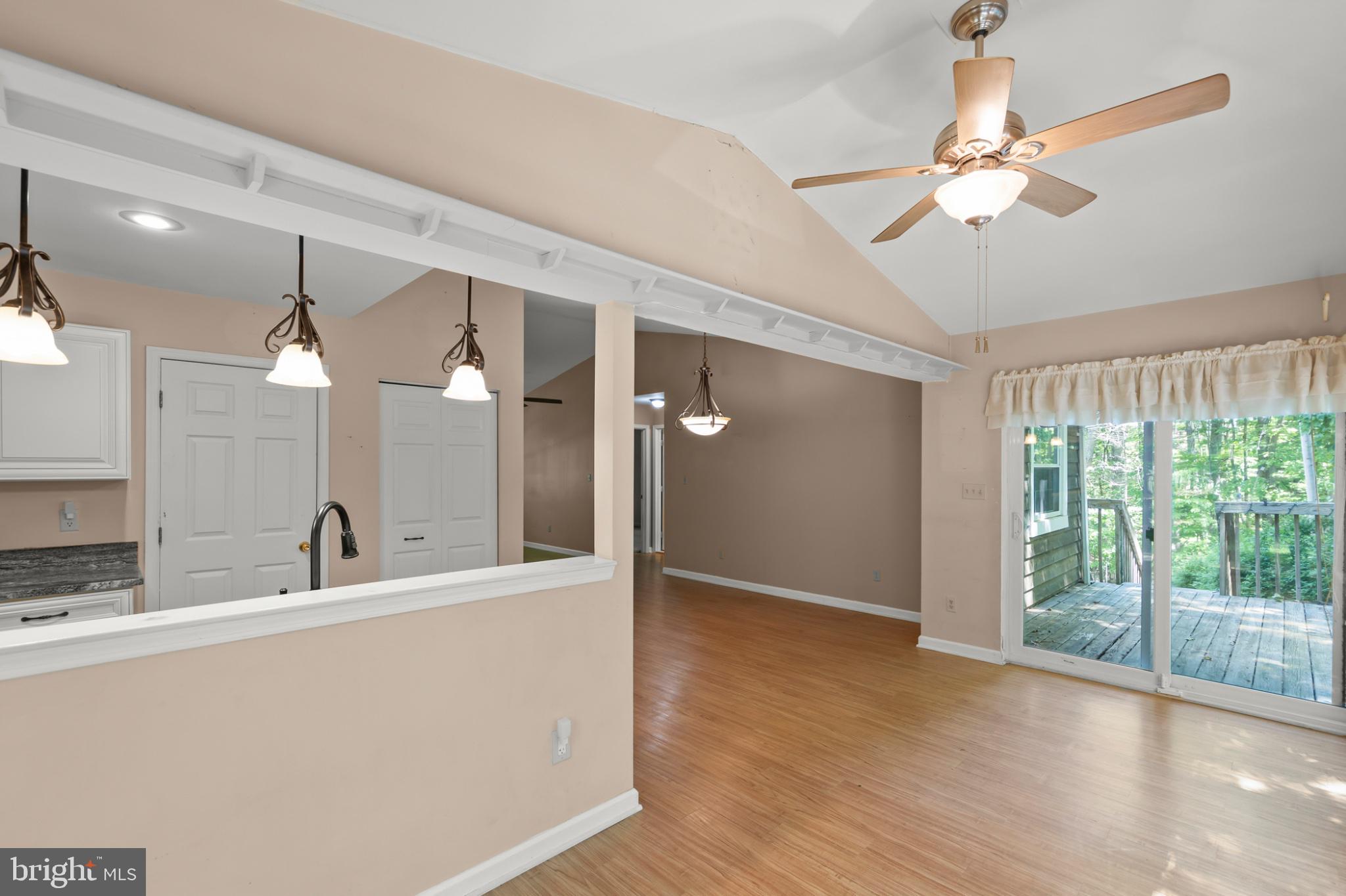 SHANNONDALE - Residential