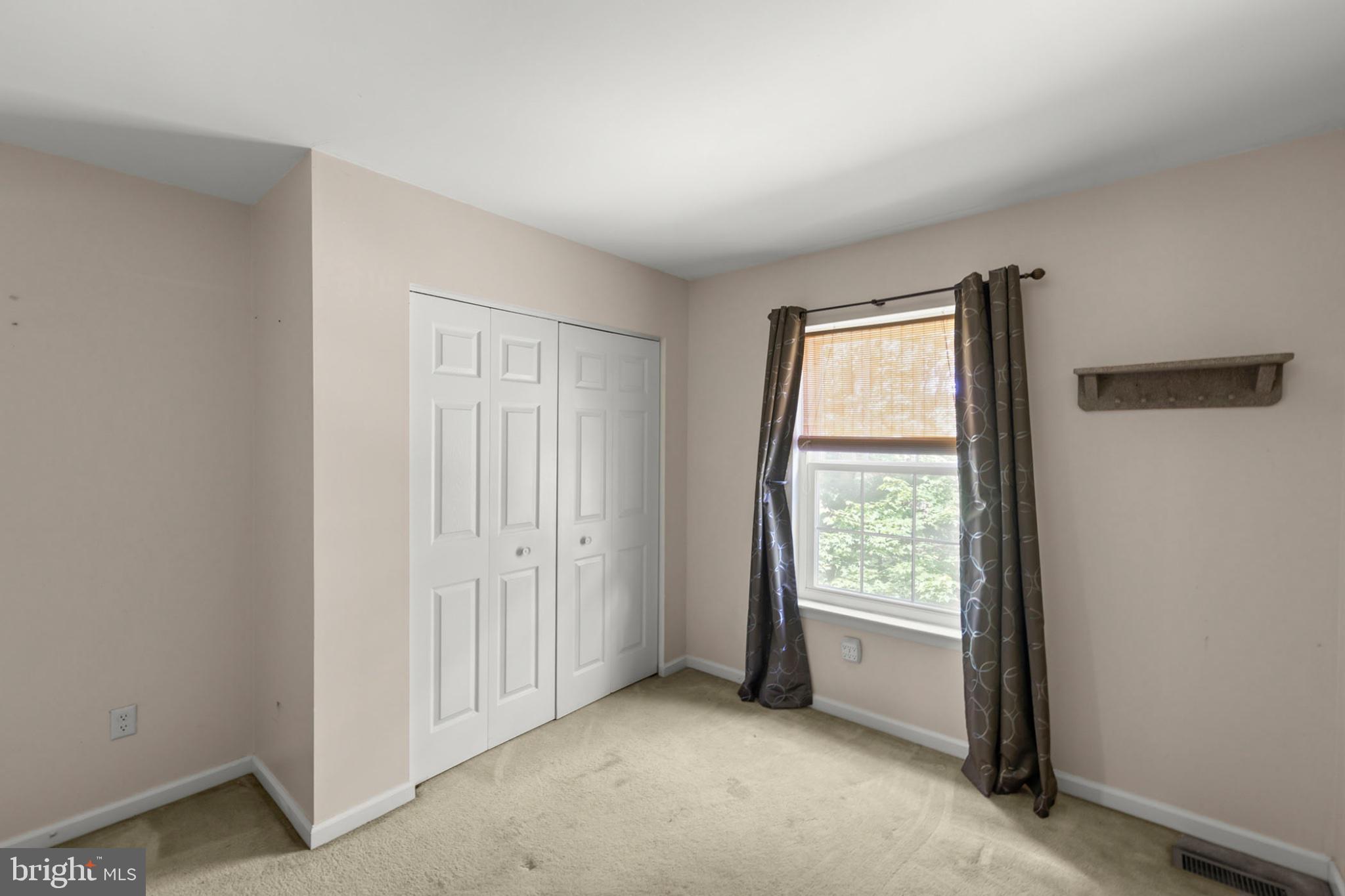 SHANNONDALE - Residential