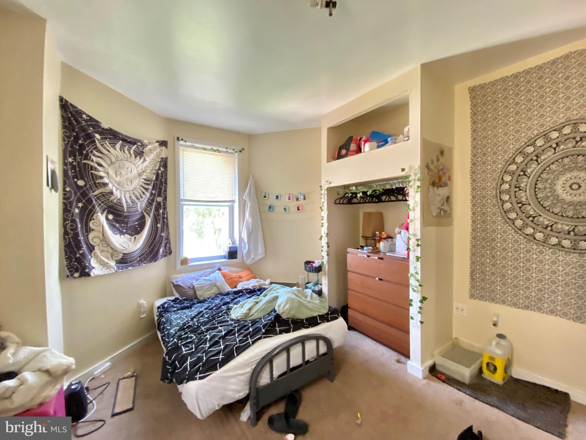 TEMPLE UNIVERSITY - Residential Lease