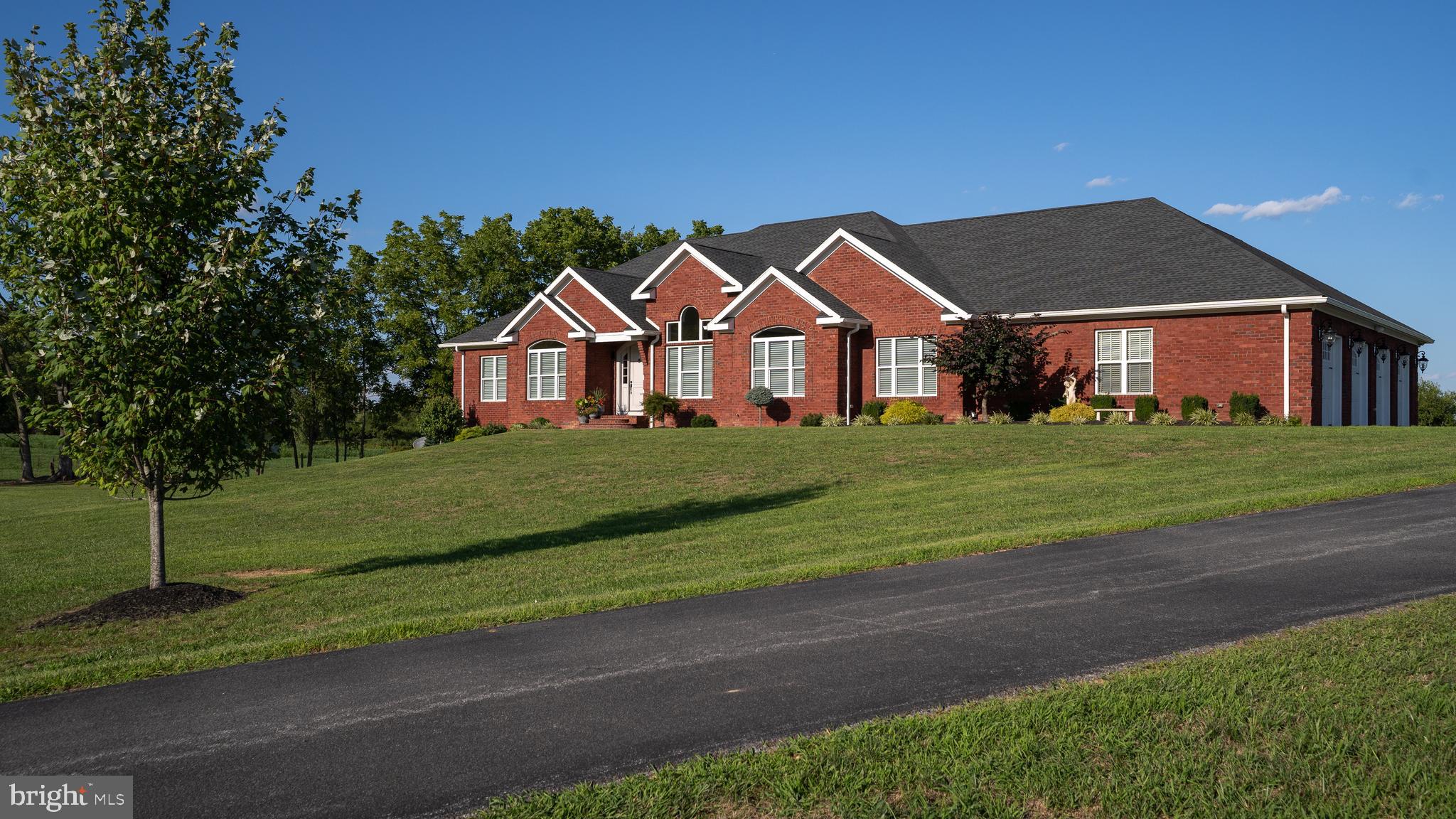 SPRINGDALE FARM - Residential