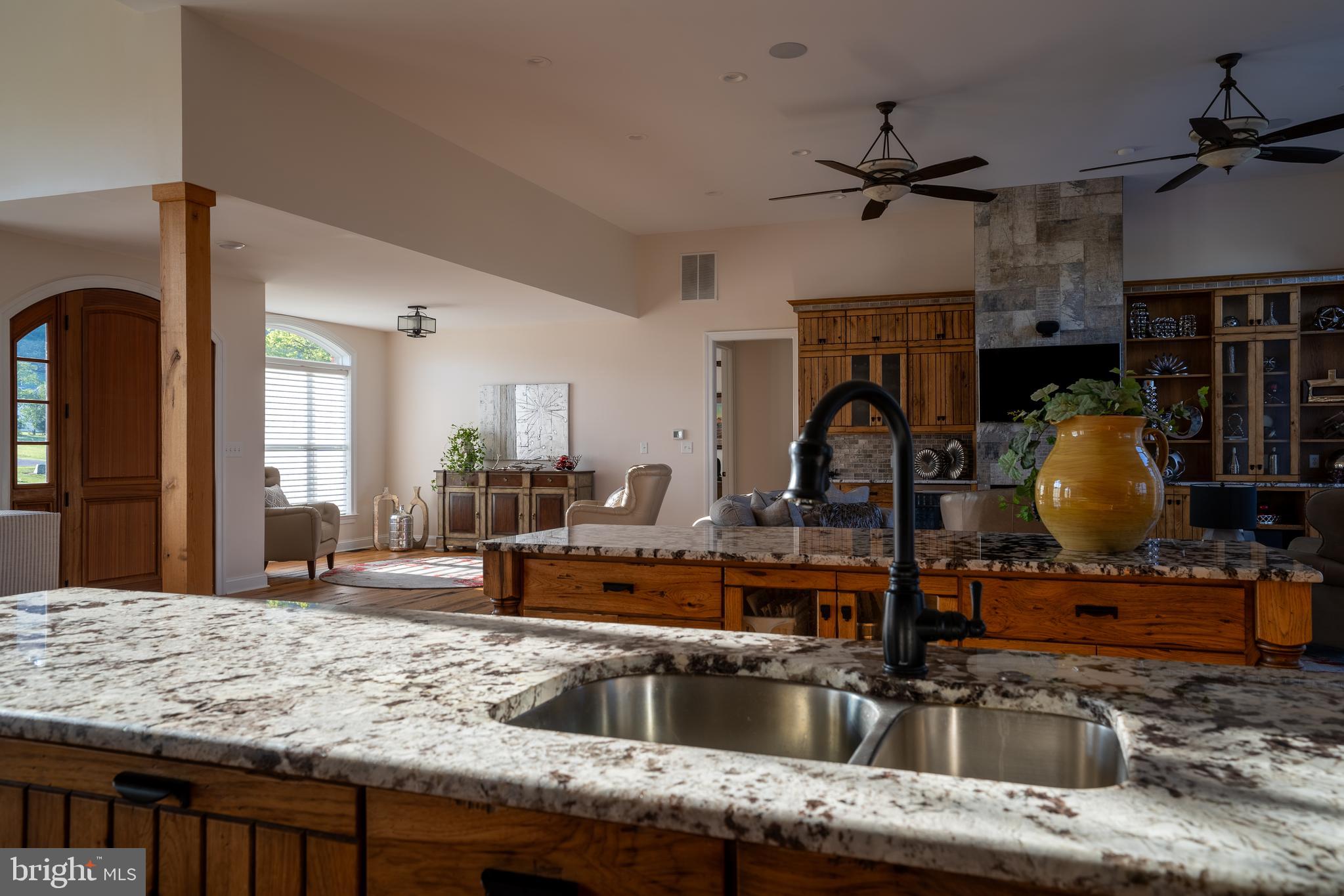 SPRINGDALE FARM - Residential