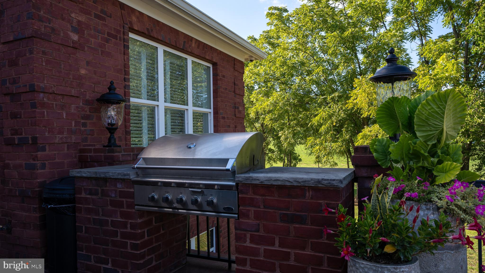 SPRINGDALE FARM - Residential