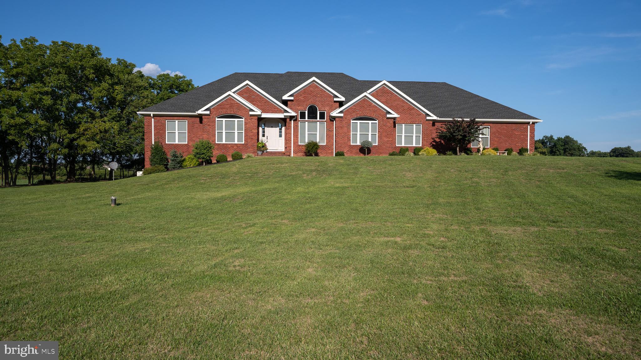 SPRINGDALE FARM - Residential