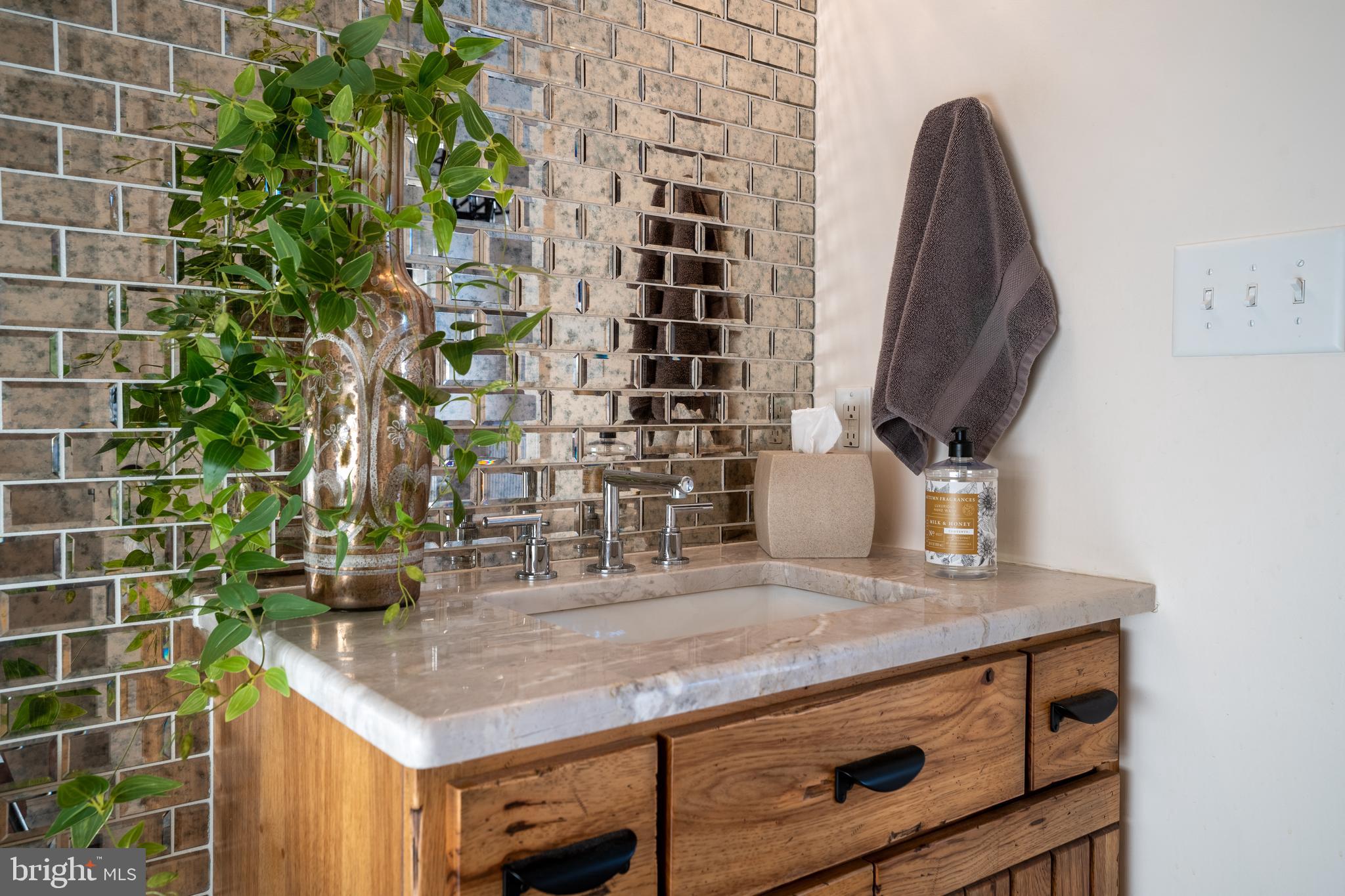 SPRINGDALE FARM - Residential