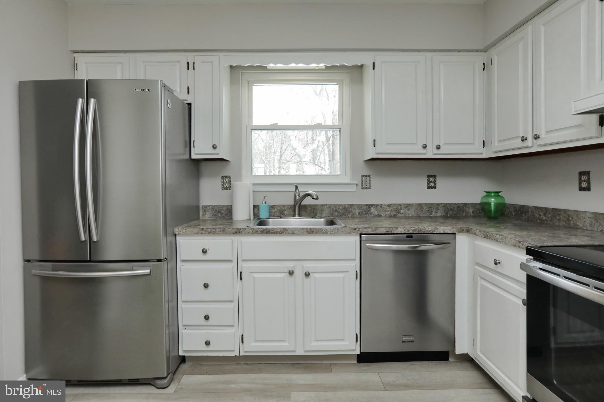 APPLE GREENE - Residential