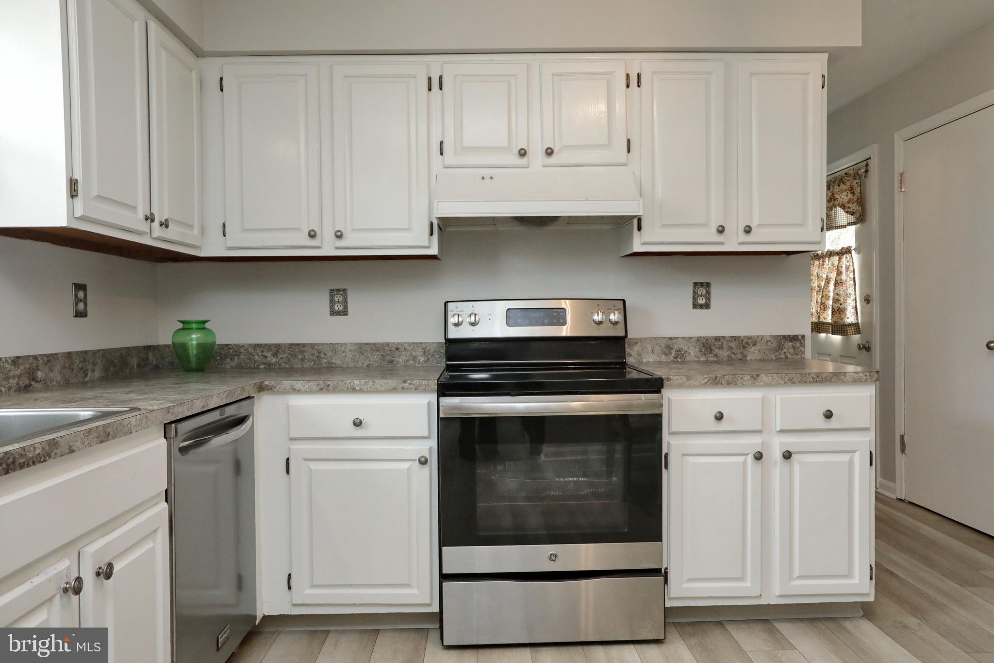 APPLE GREENE - Residential